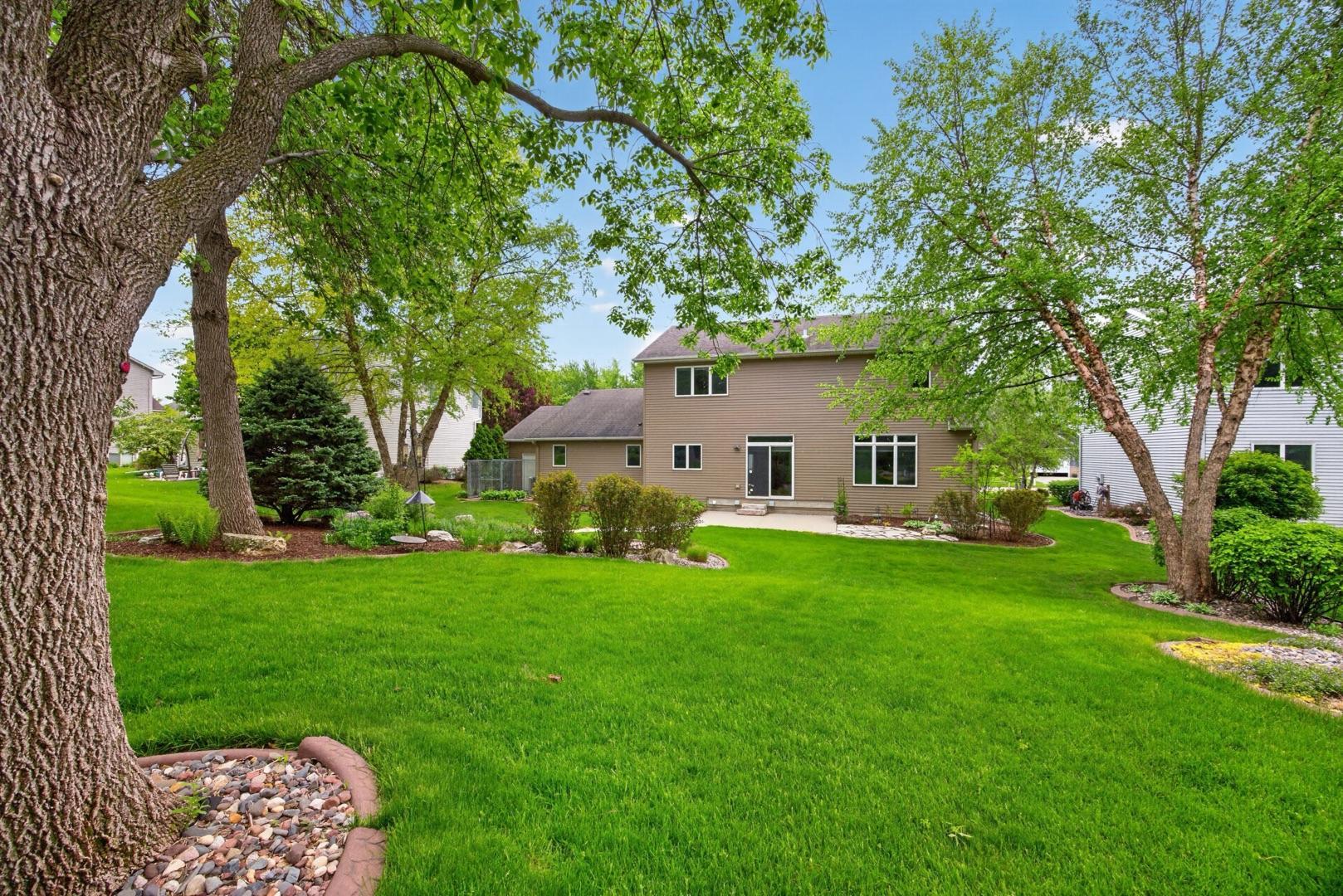 2937 Oakview Drive NE, Rochester, MN 55906 — photo 2
