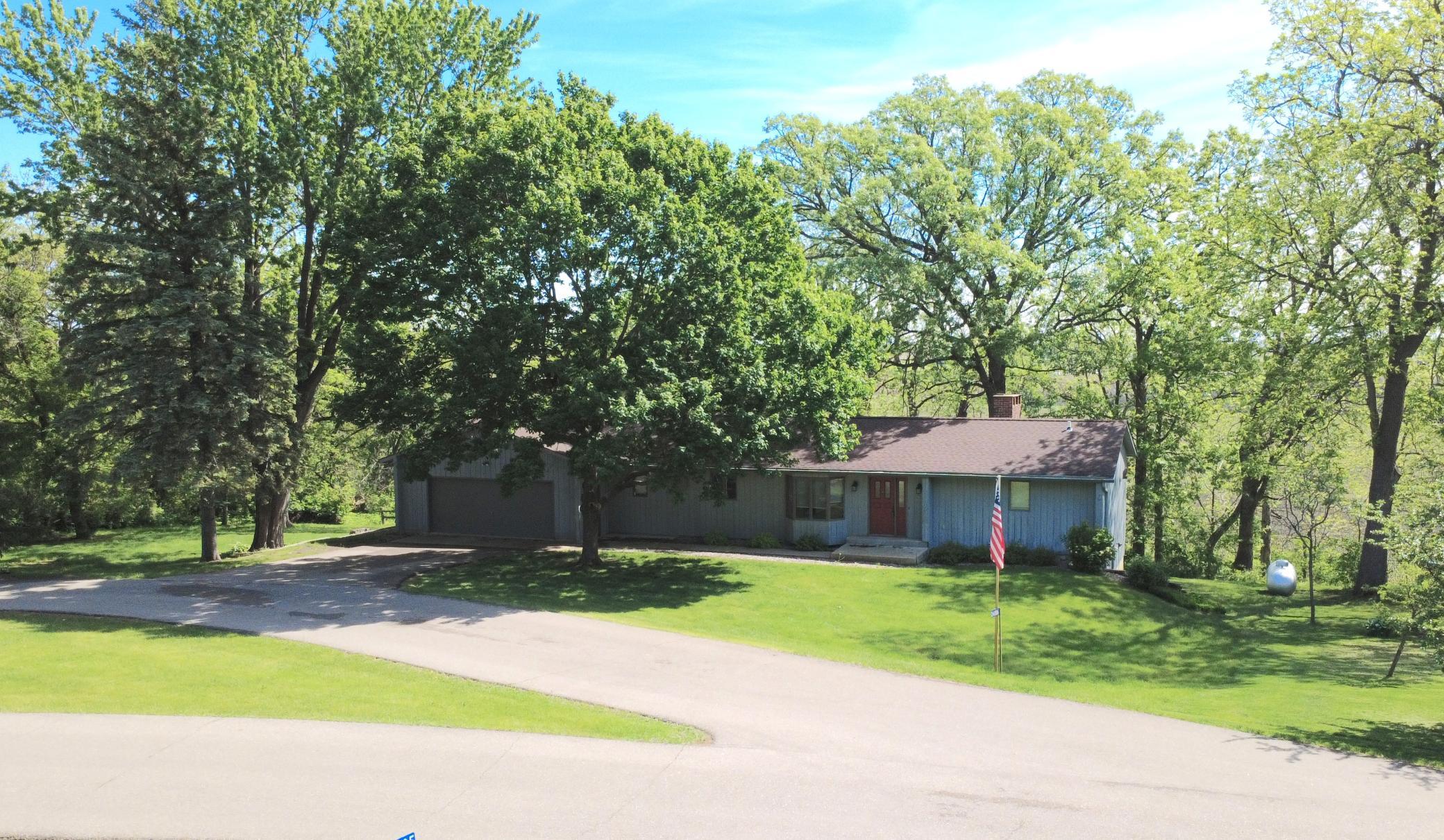 24106 Walnut Drive — photo