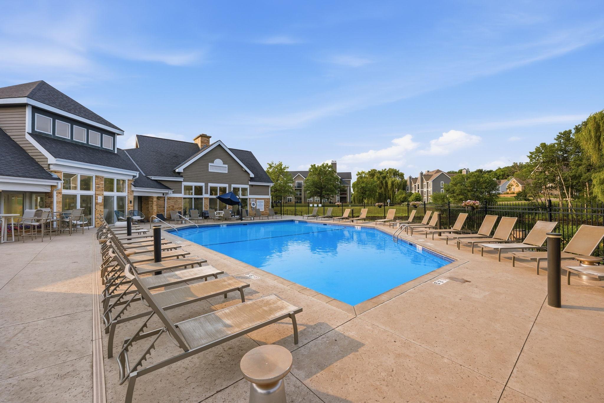 6048 Chasewood Parkway 1 — photo