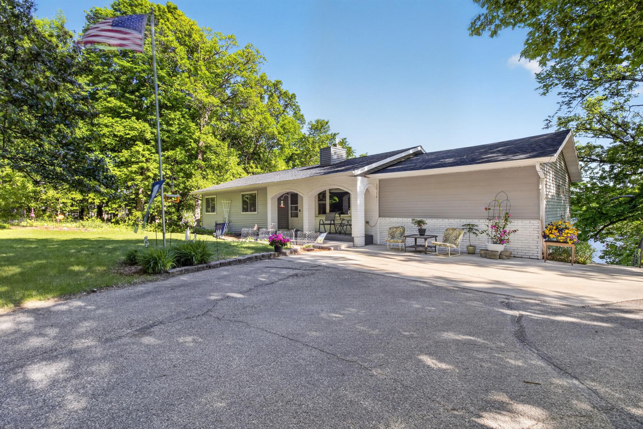 31265 Eagle Lake Road — photo
