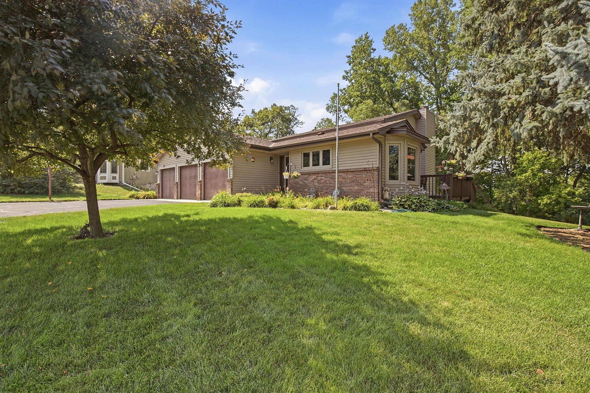 13036 Ottawa Drive — photo