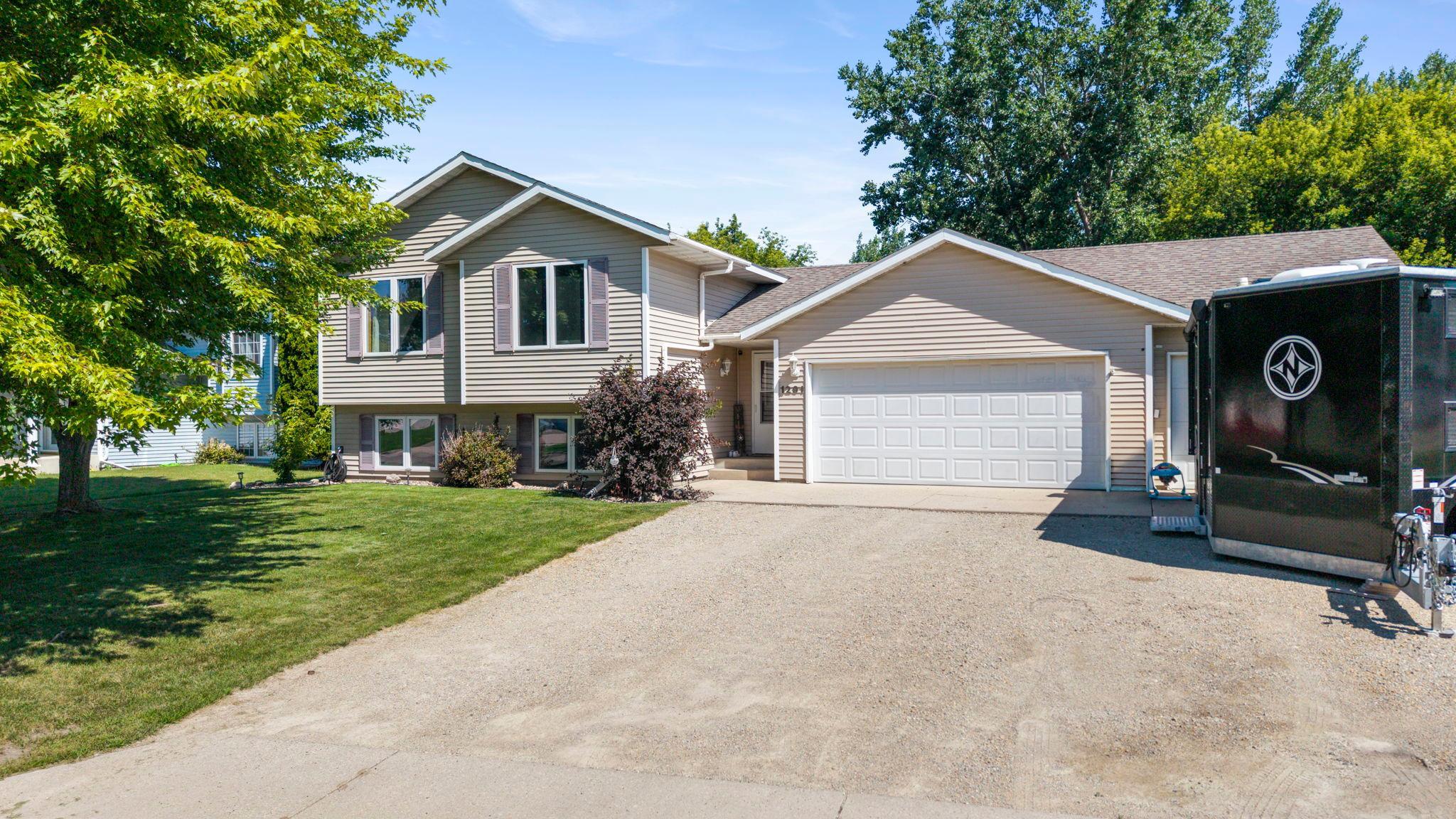 1291 Bellflower Lane NE — photo