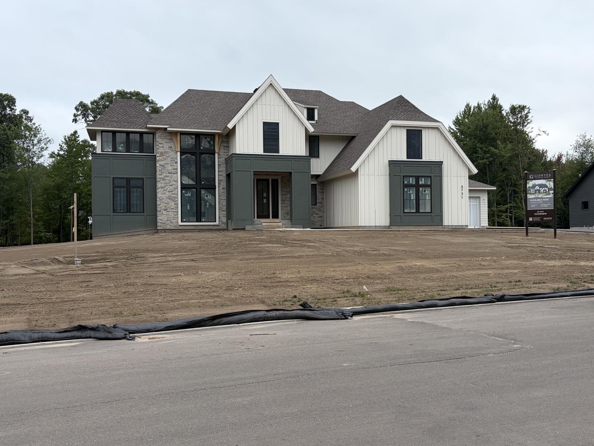 4731 140th Lane NE — photo
