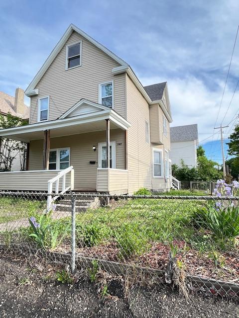 743 Charles Avenue — photo