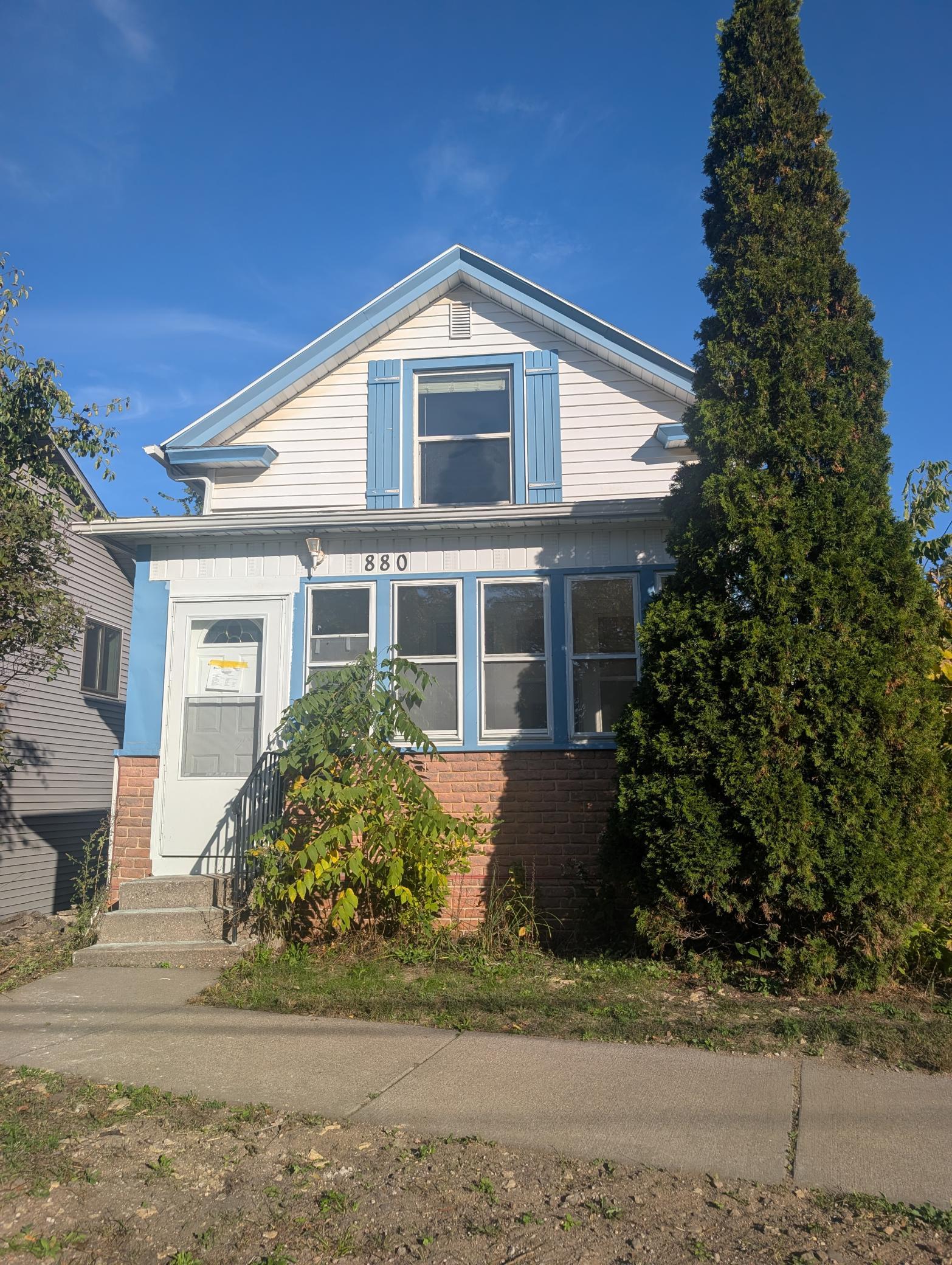 880 Jackson Street — photo