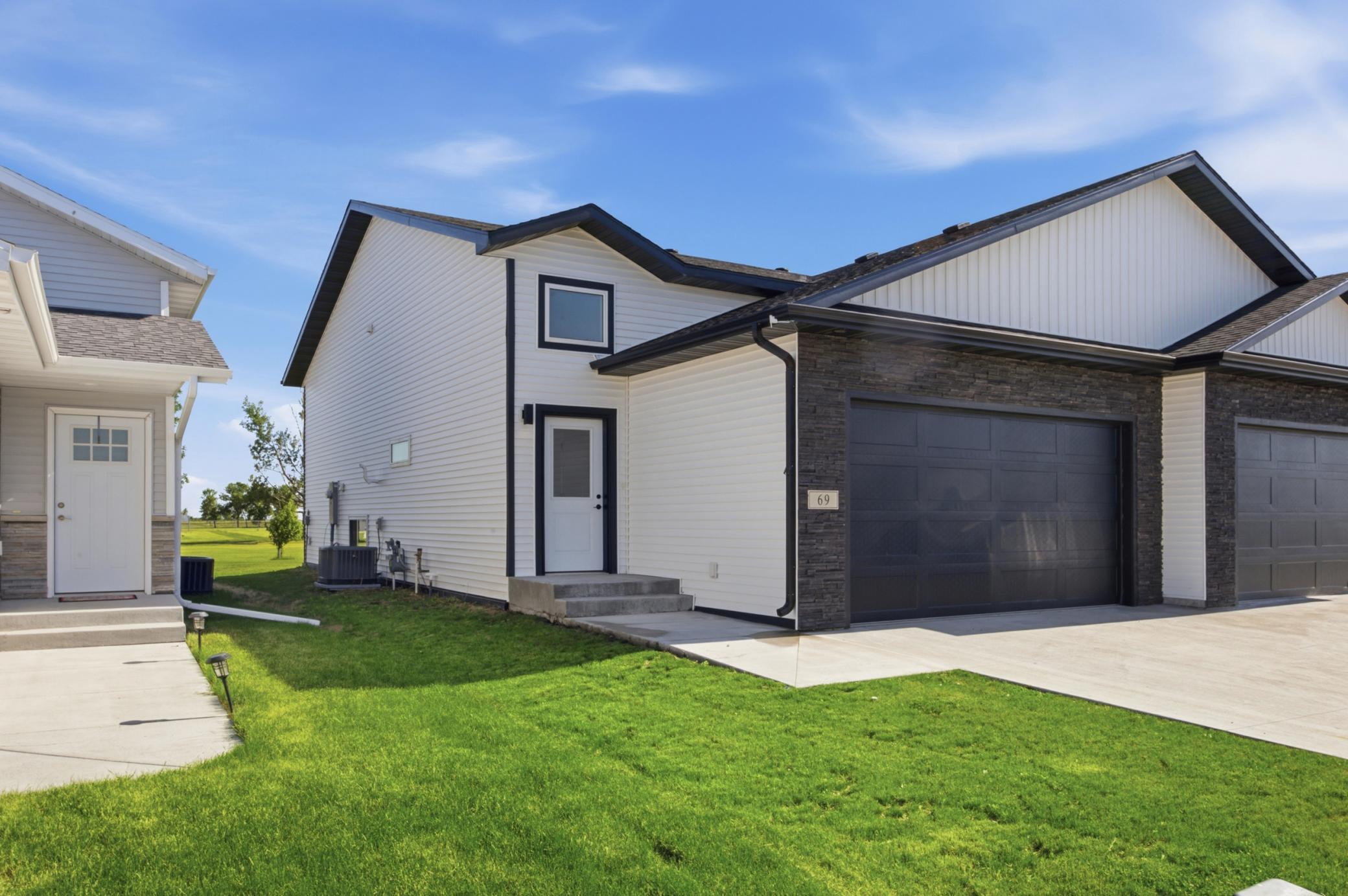 69 Cedar Drive, Mapleton, ND 58059 — photo 2