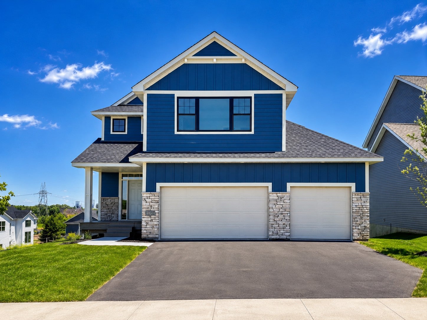 13702 Arrowhead Way — photo