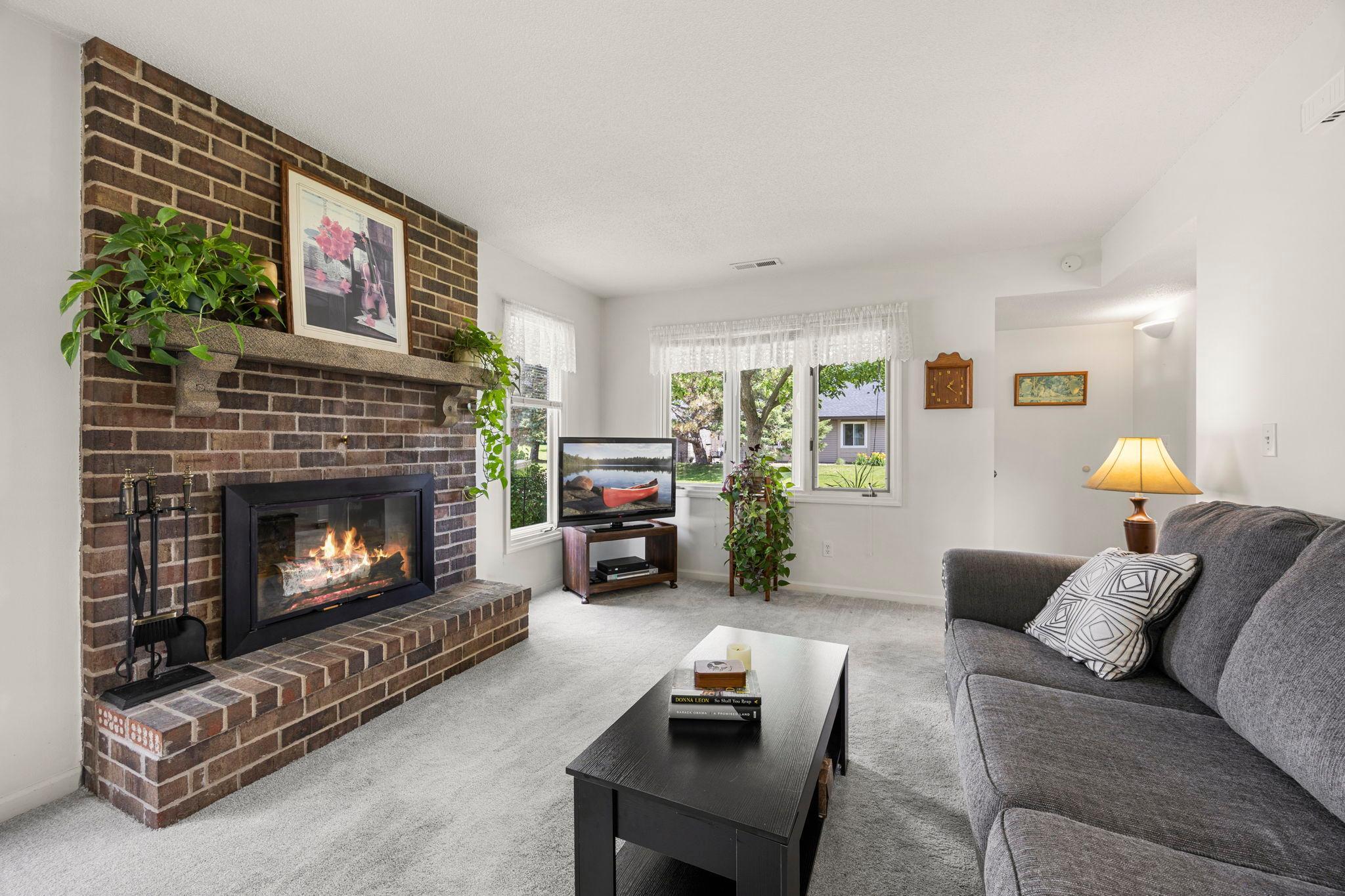 4701 Osage Point, Saint Paul, MN 55122 — photo 3
