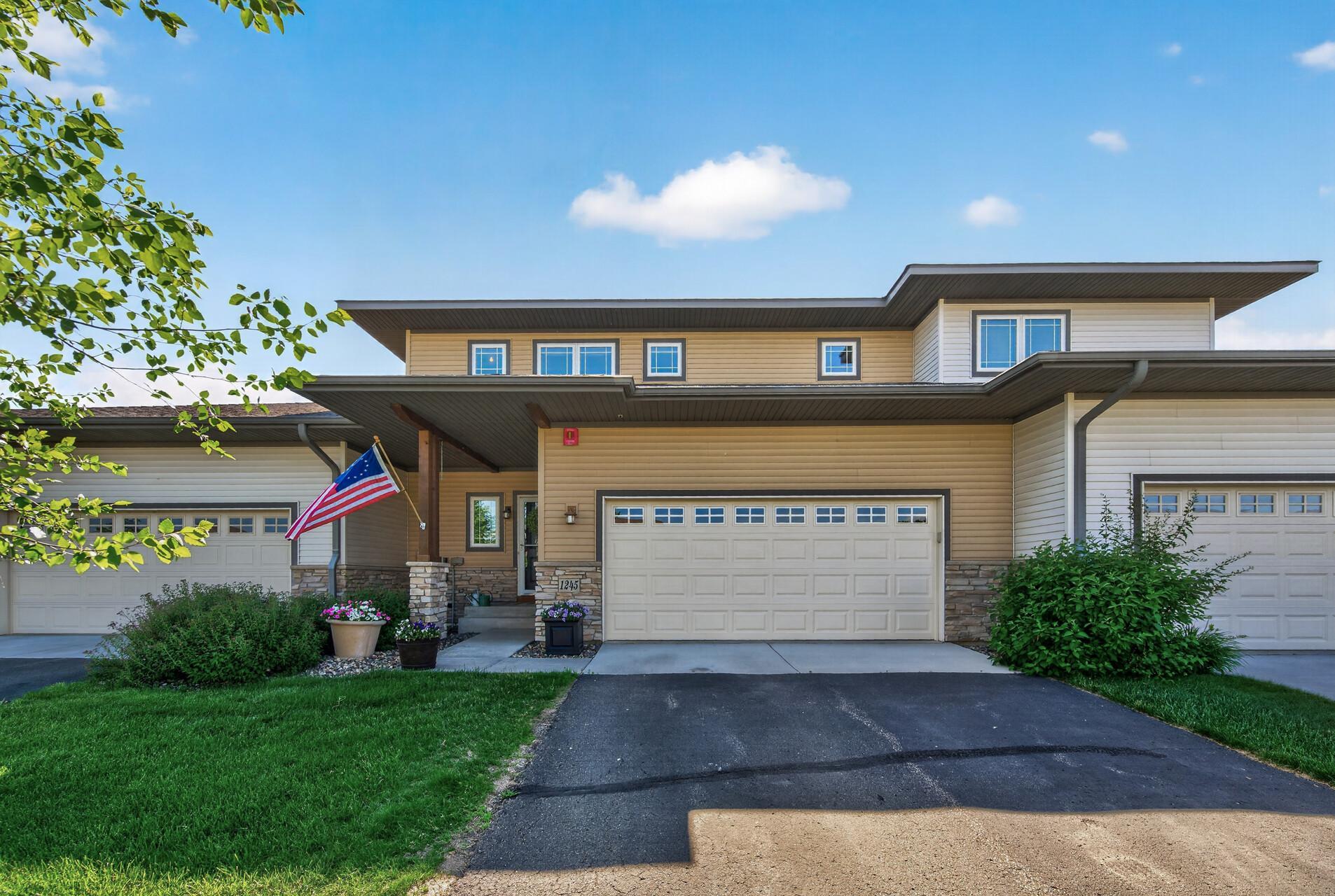 1245 Vernon Drive — photo