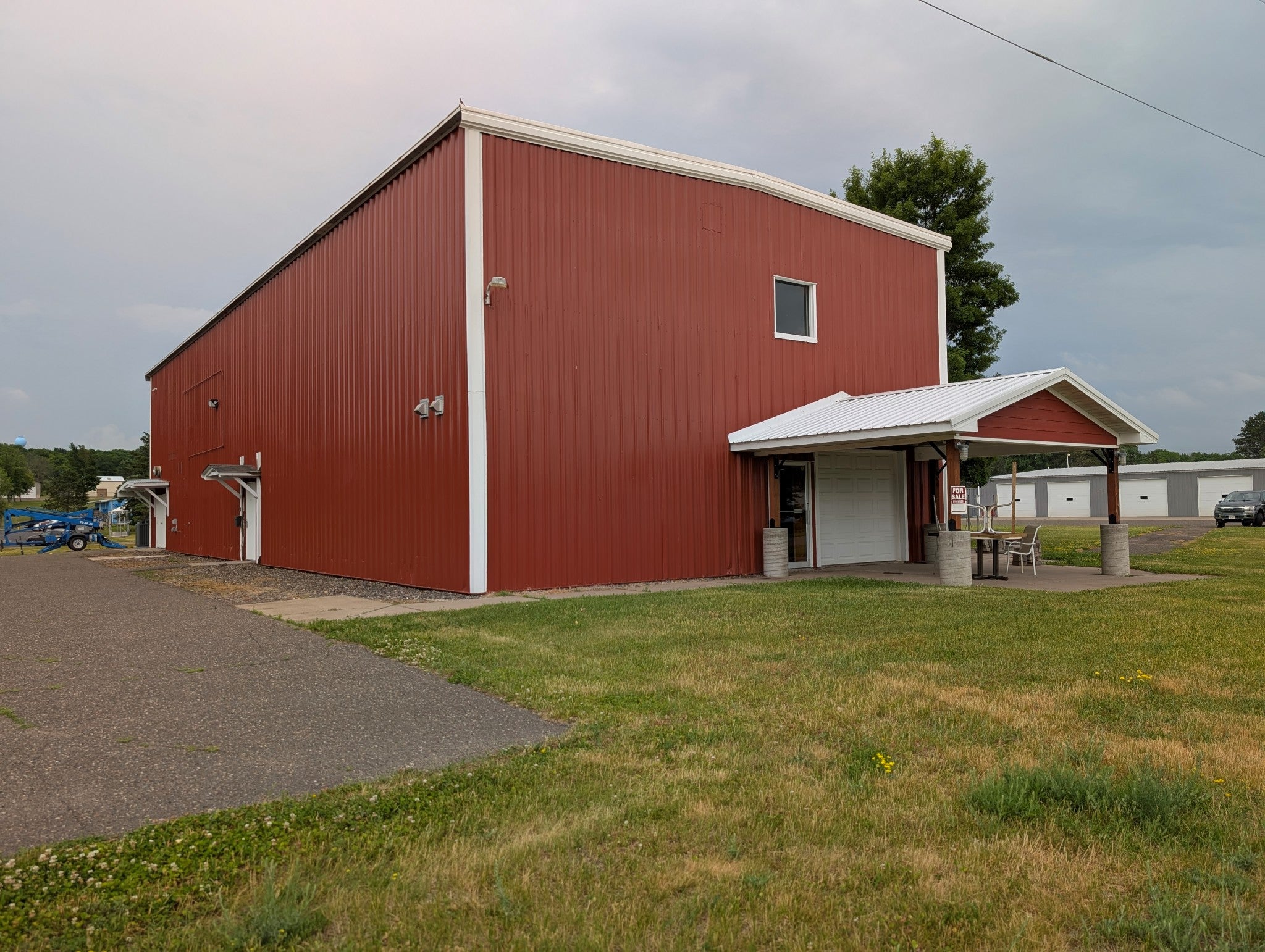 520 S Blanding Woods Road — photo