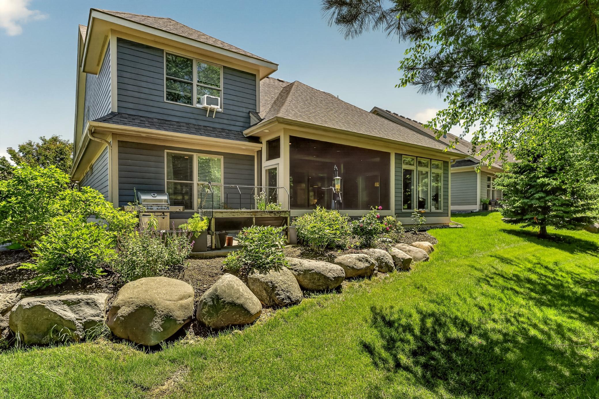 933 Fox Valley Place SW, Rochester, MN 55902 — photo 2