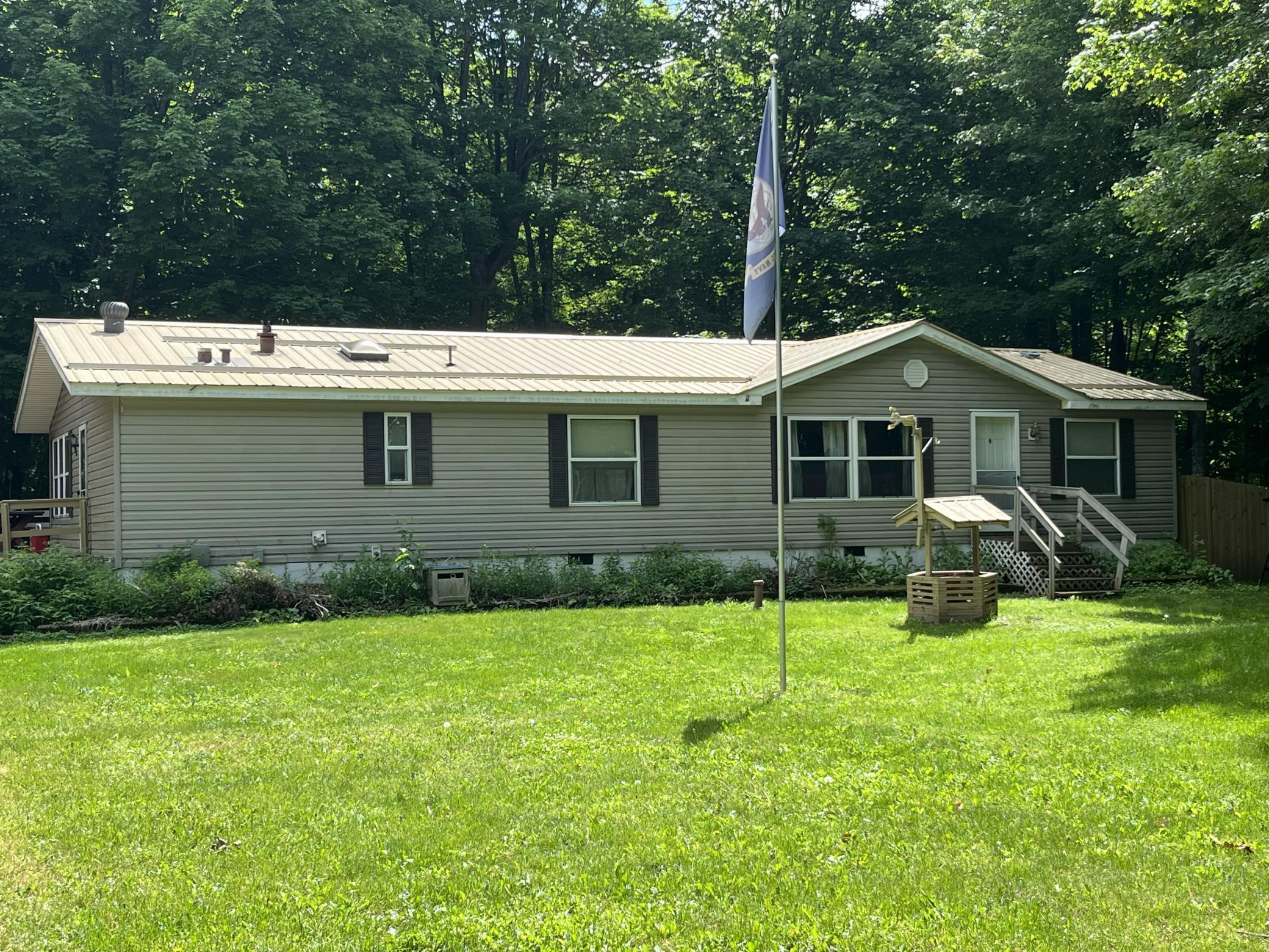 2266N Ol Hays Road — photo