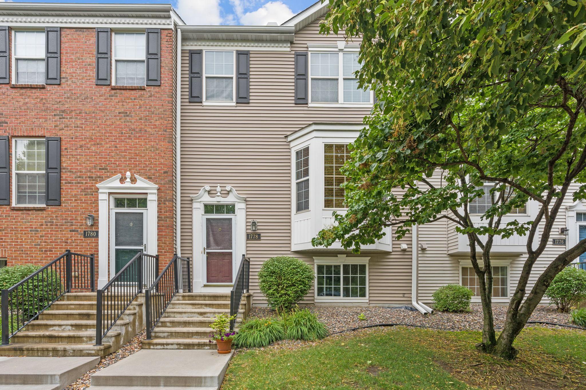 1778 Riverside Drive — photo
