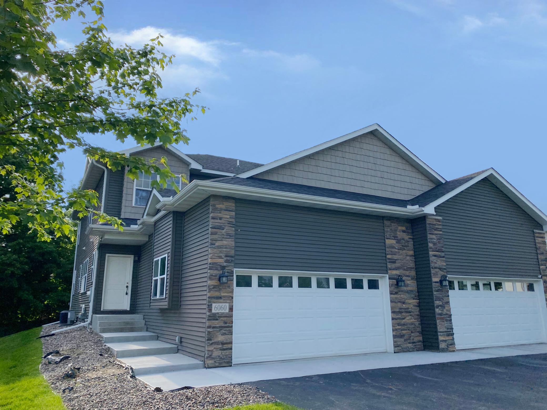 6060 Boulder Ridge Drive — photo
