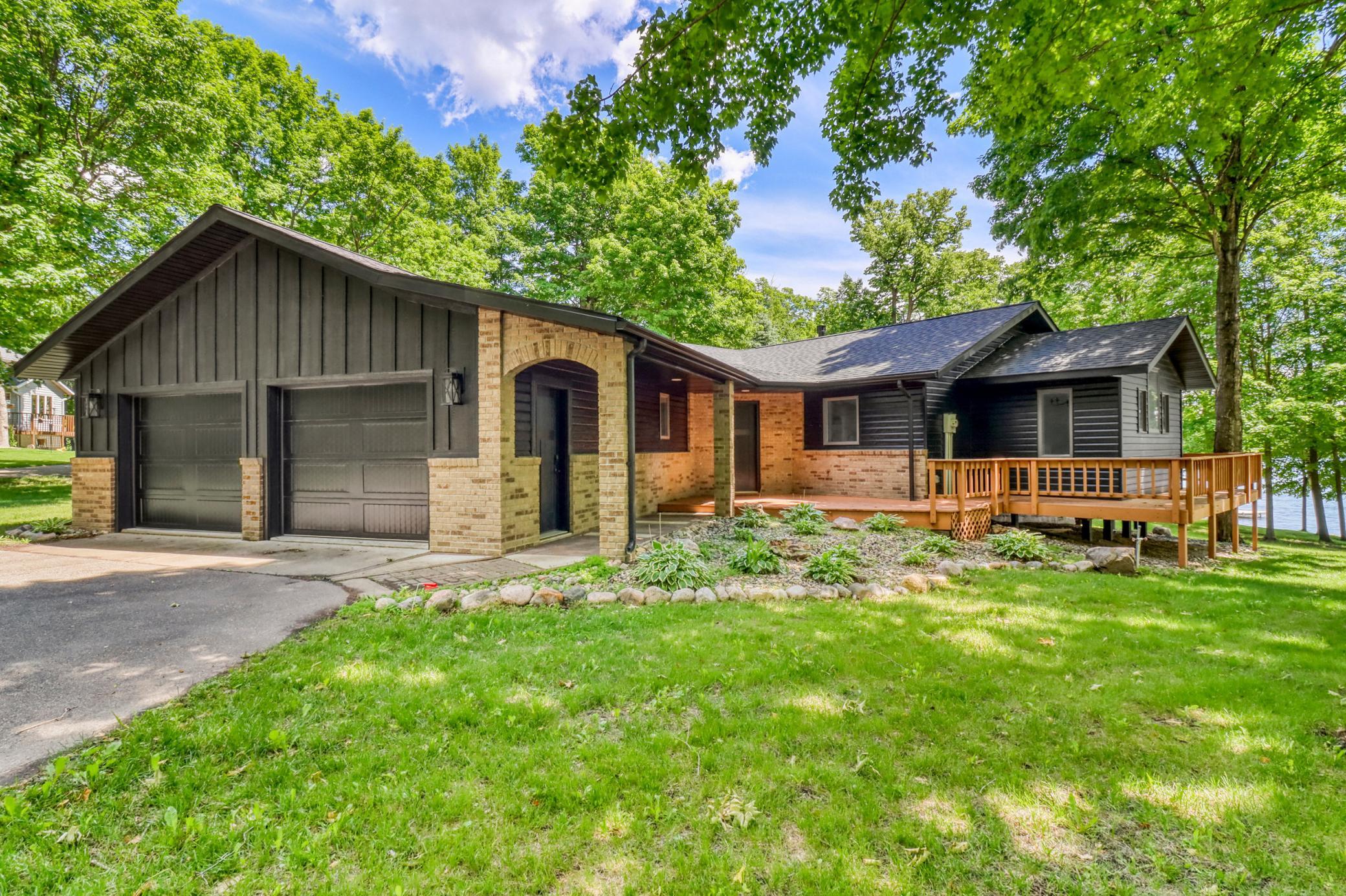 16449 Sugar Island Road — photo