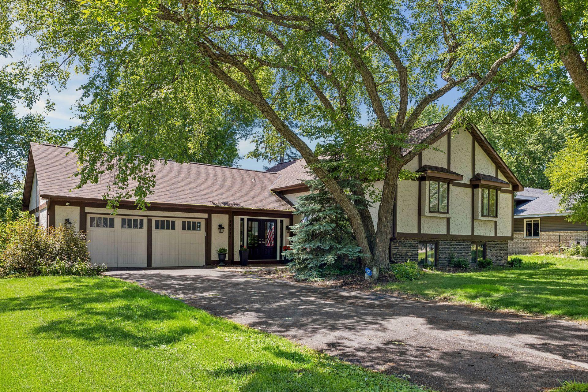 14315 Wedgeway Court — photo