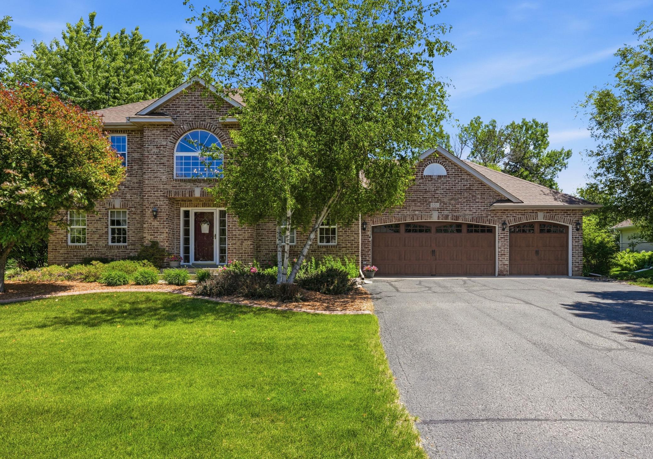8511 Cedar Court — photo