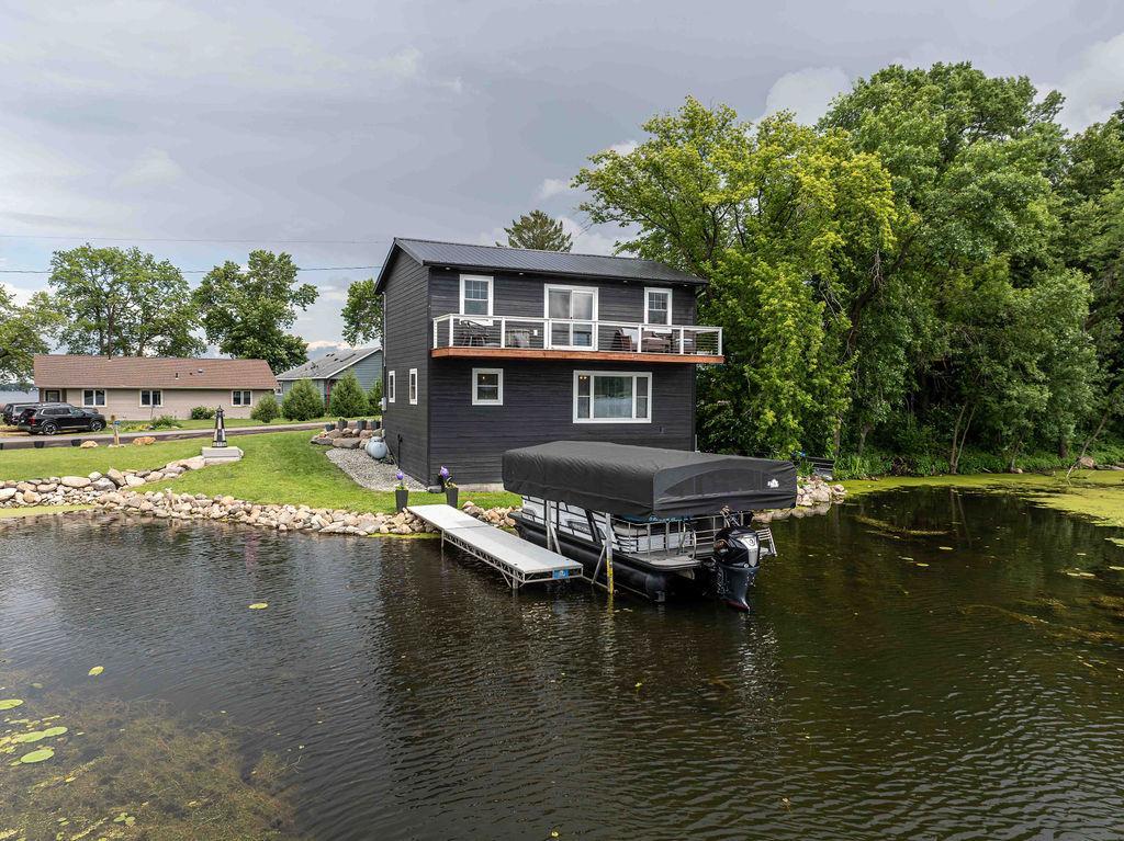 50798 Carpenters Point Lane — photo