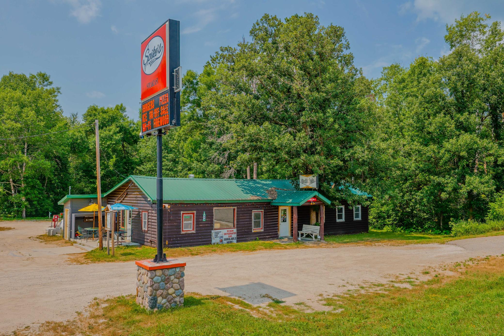 31701 US 71 — photo