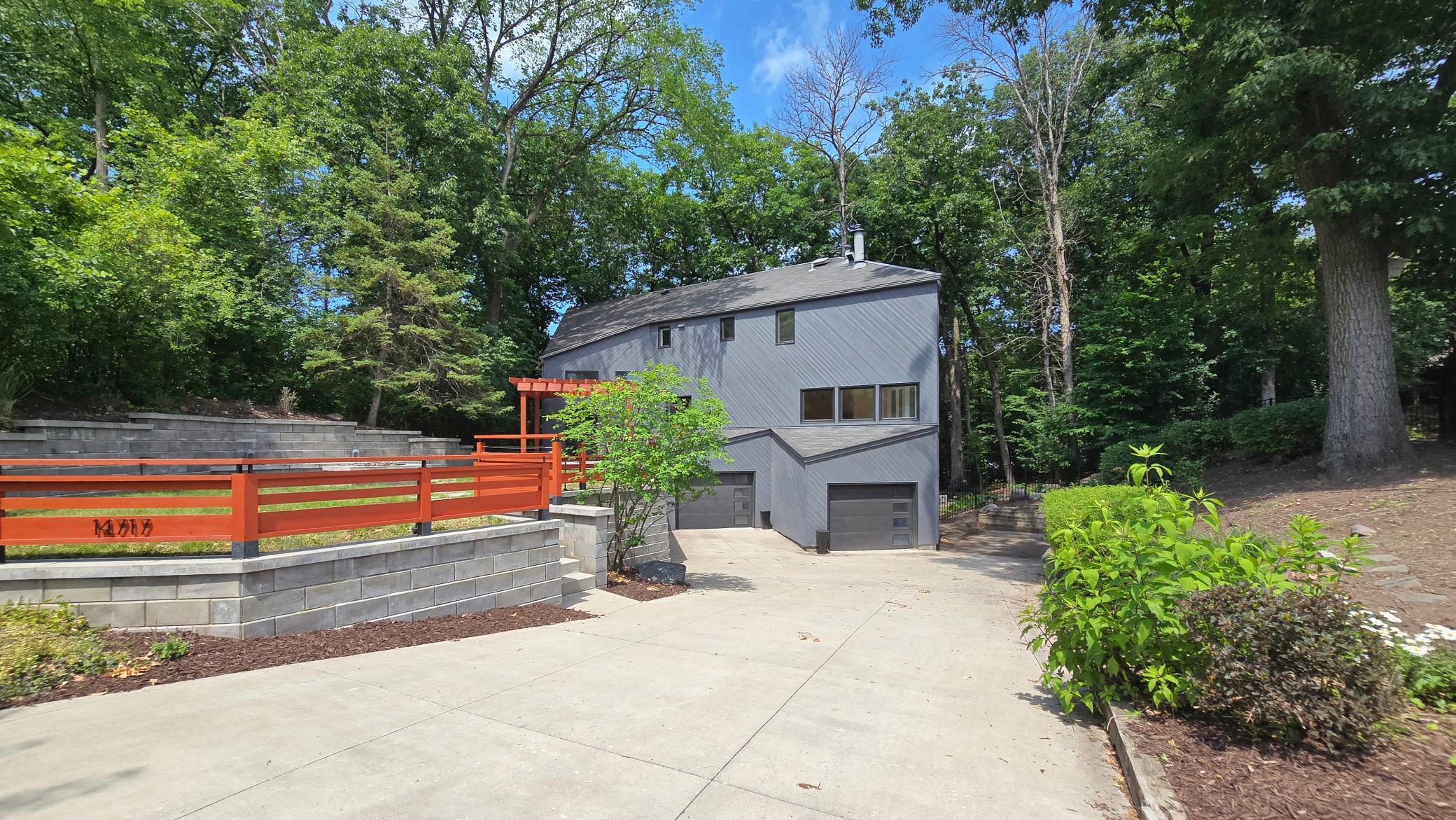 14717 Minnehaha Place — photo