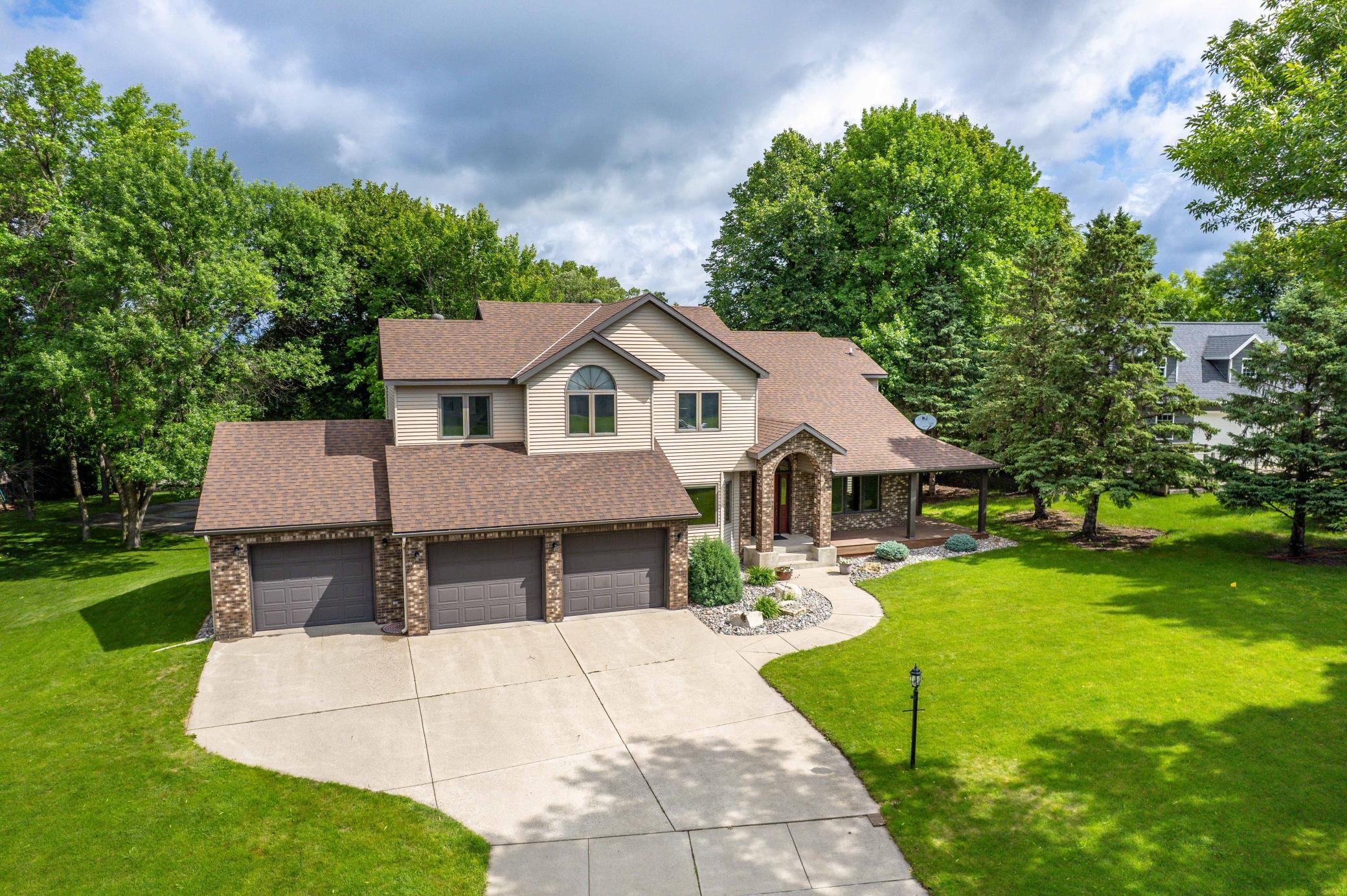 1098 Westside Drive — photo