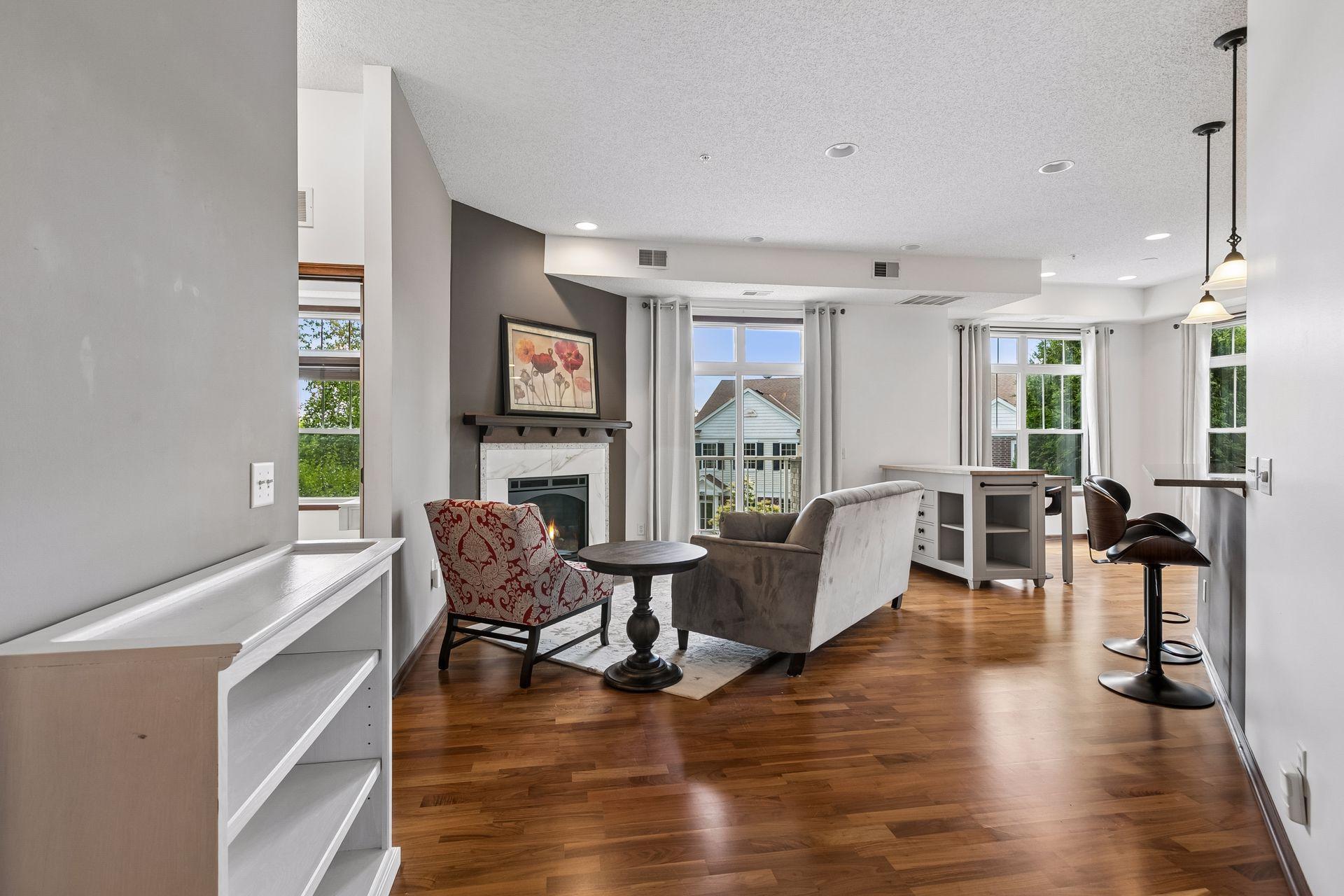 1256 County Road D E 101 — photo