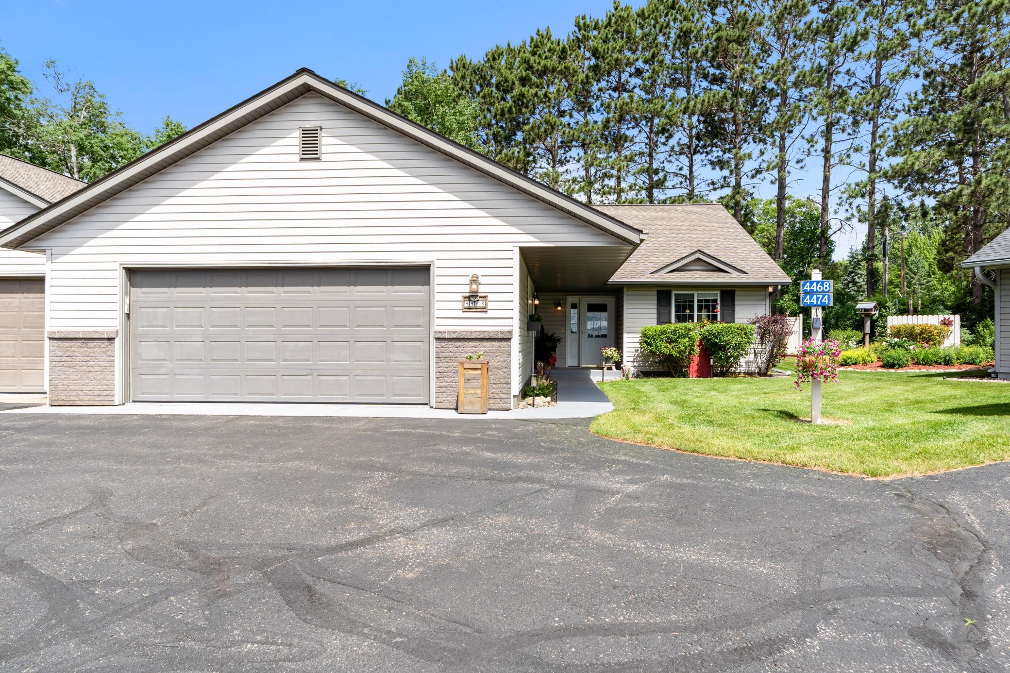 4468 Griffin Circle — photo
