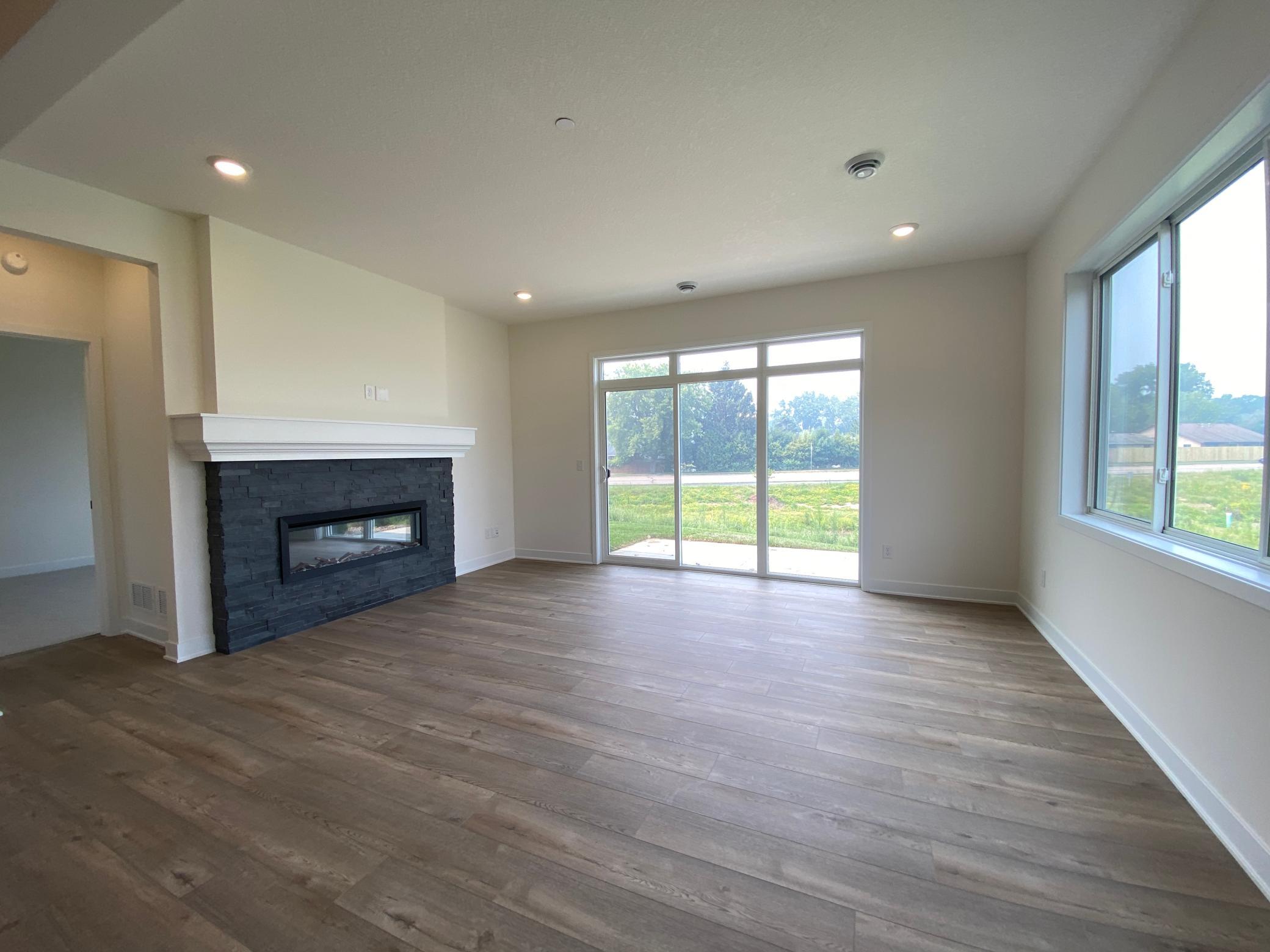 13785 Hollybrook Circle — photo