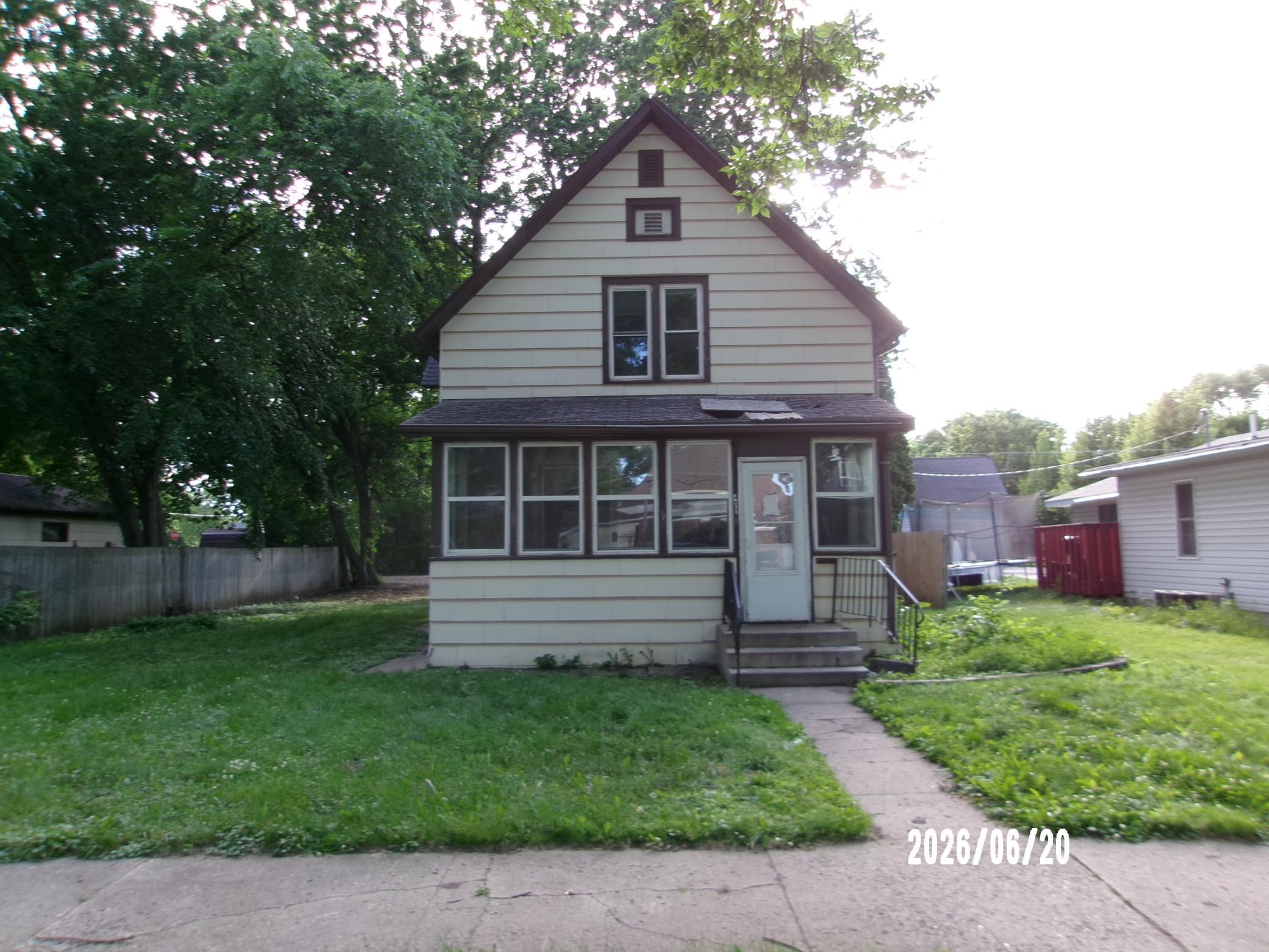 411 N 5th Street — photo