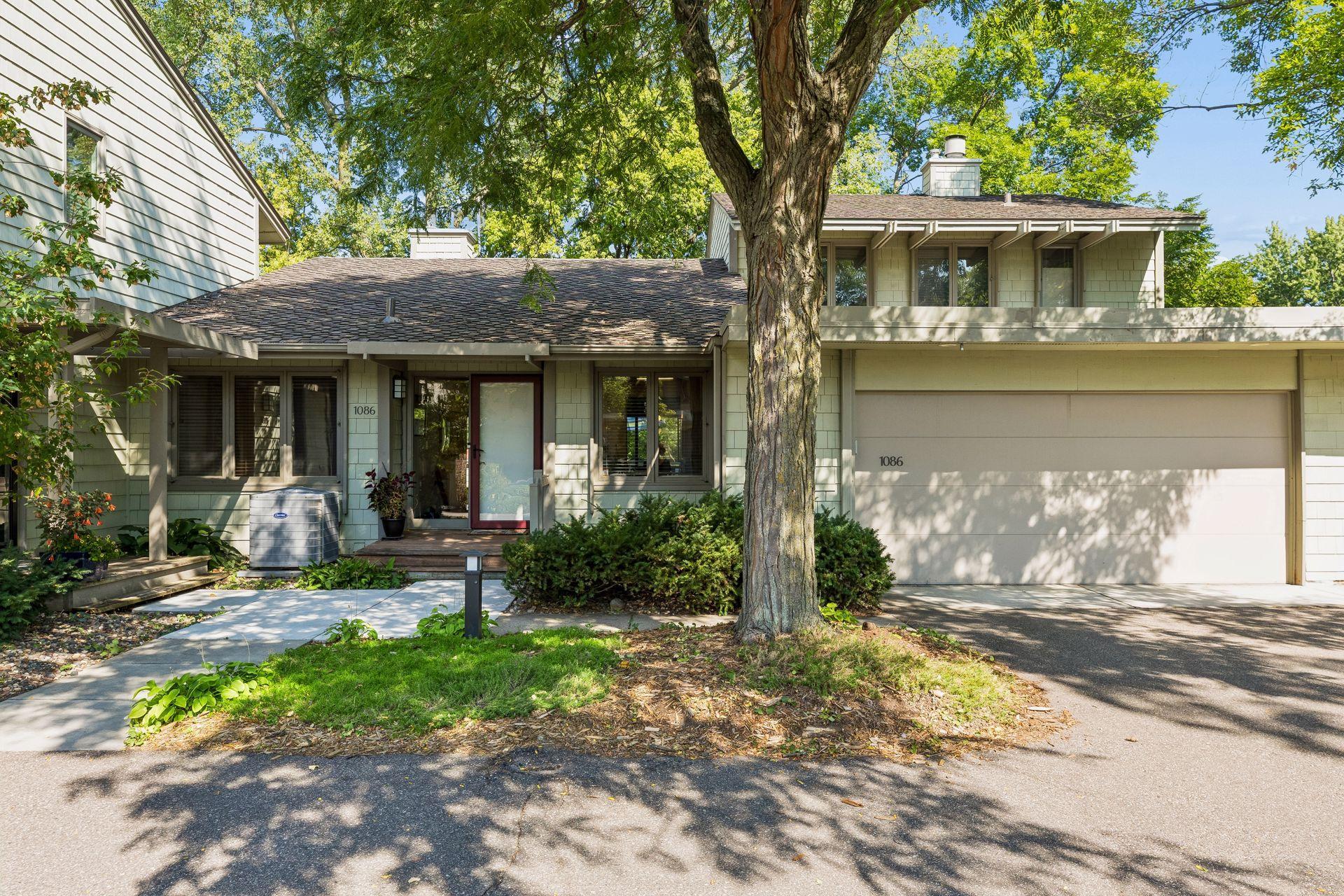 1086 Cedar View Drive — photo