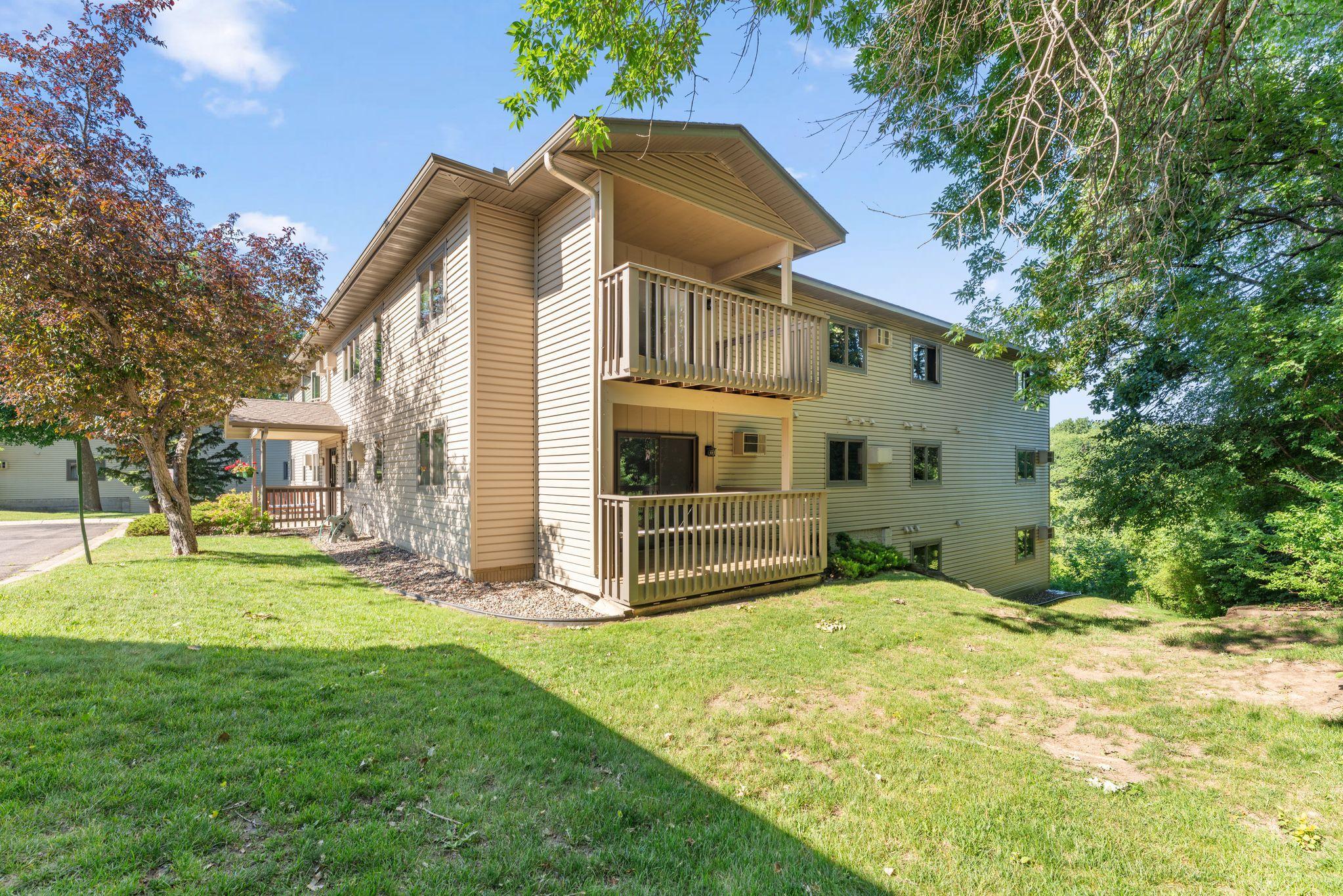 6601 Buckley Circle 105 — photo