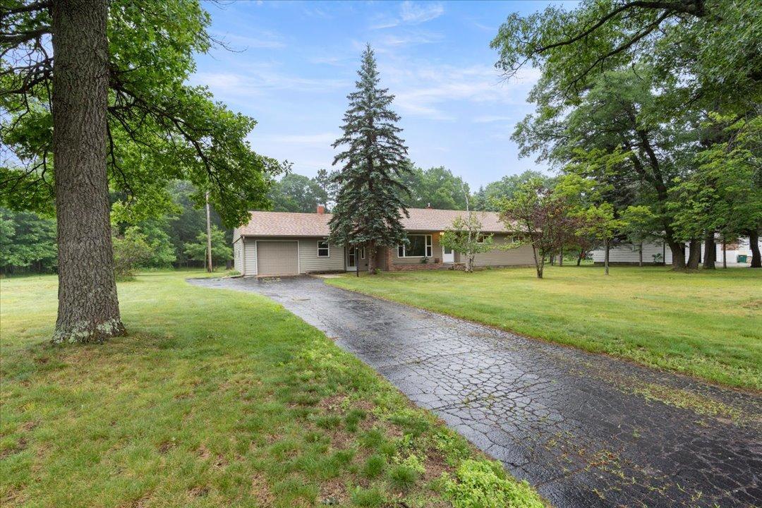 6256 Clearwater Road — photo