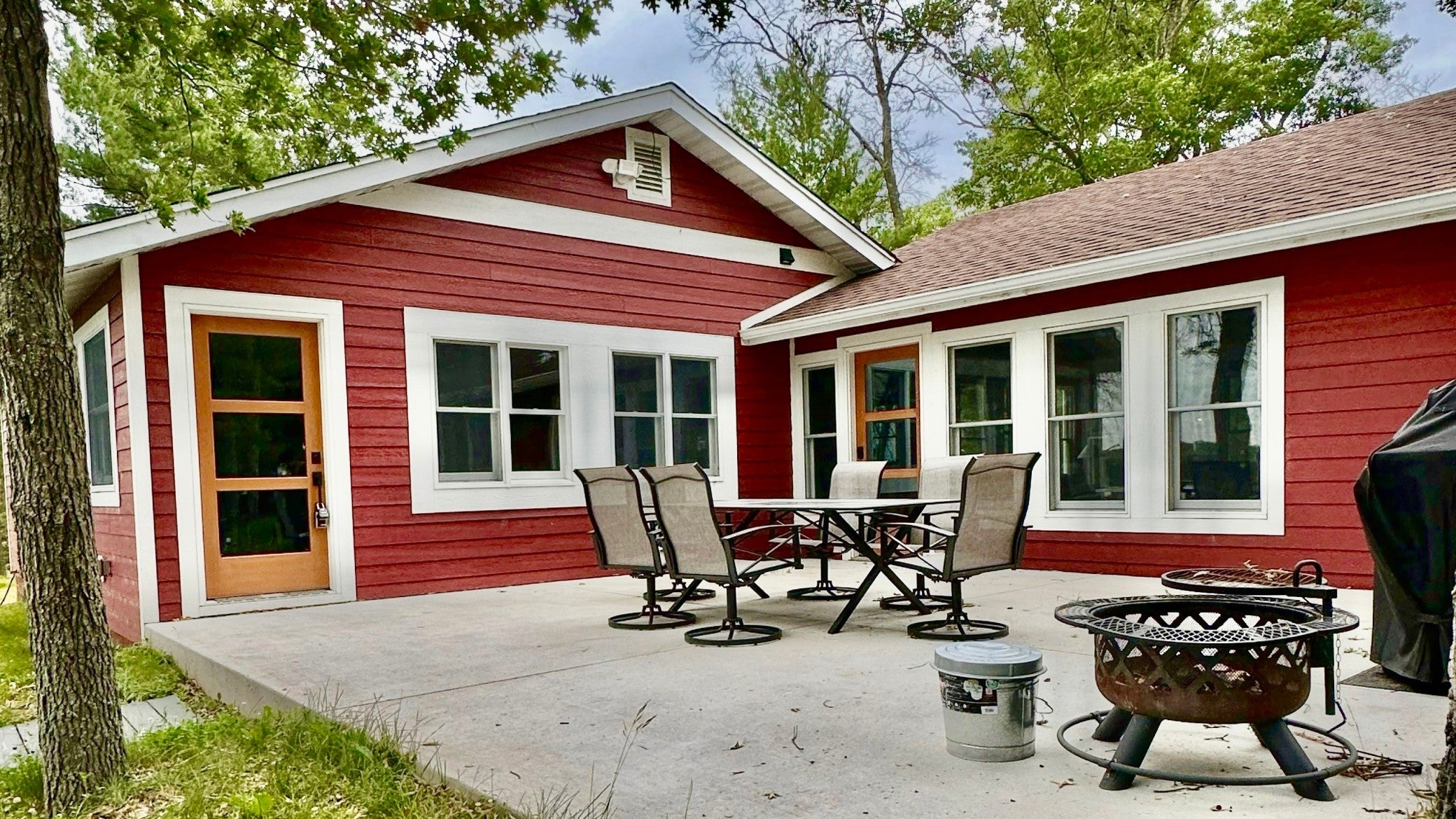 3895 Mallard Lake Road — photo