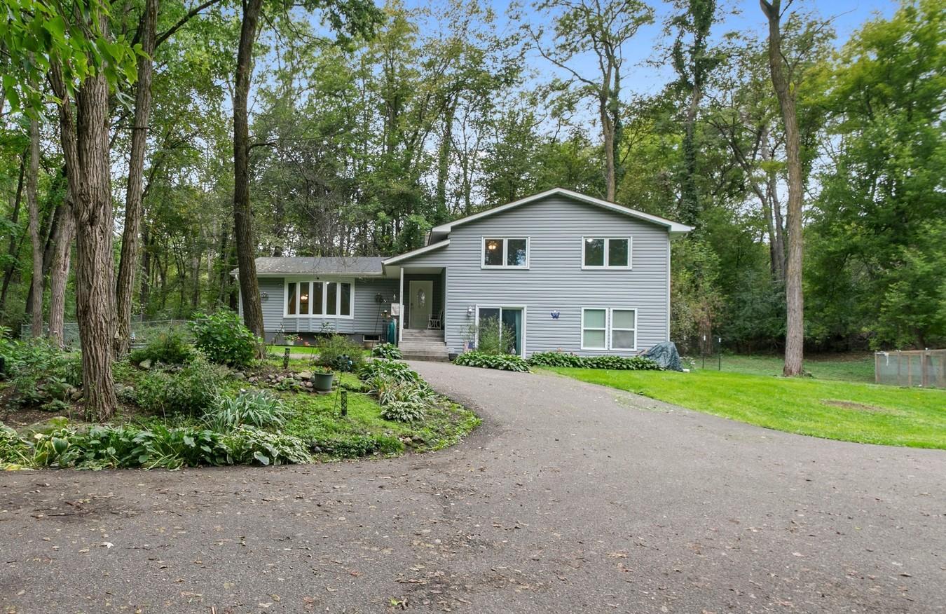 9045 Inver Grove Trail — photo