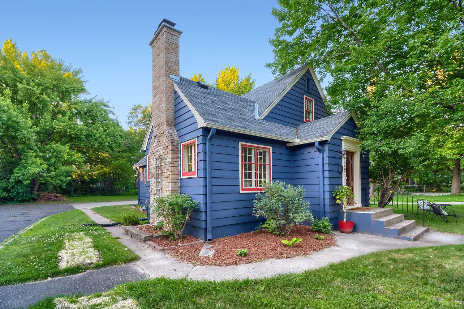 429 Fremont Street — photo