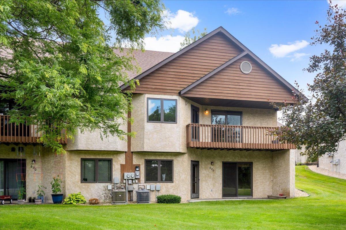 660 Riverview Drive 620 — photo