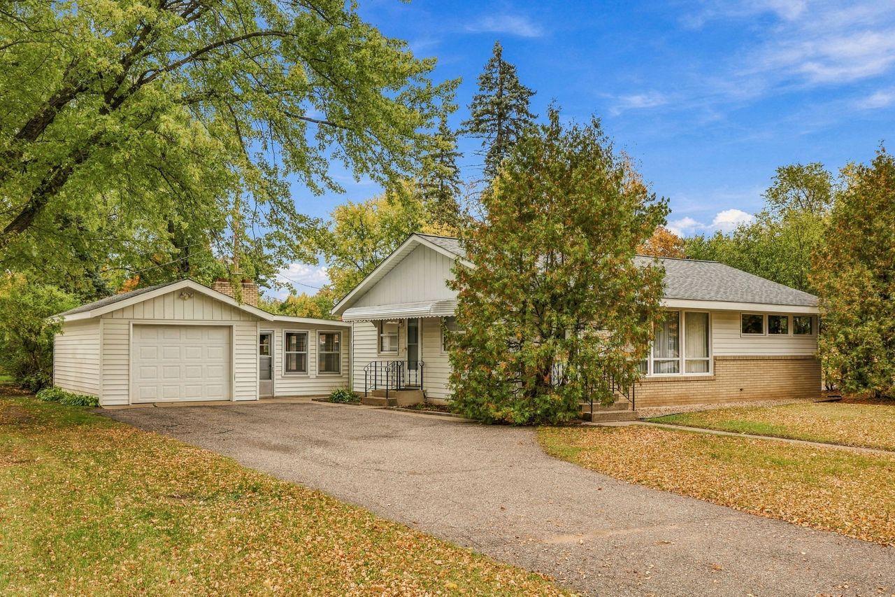 2105 Centennial Drive — photo
