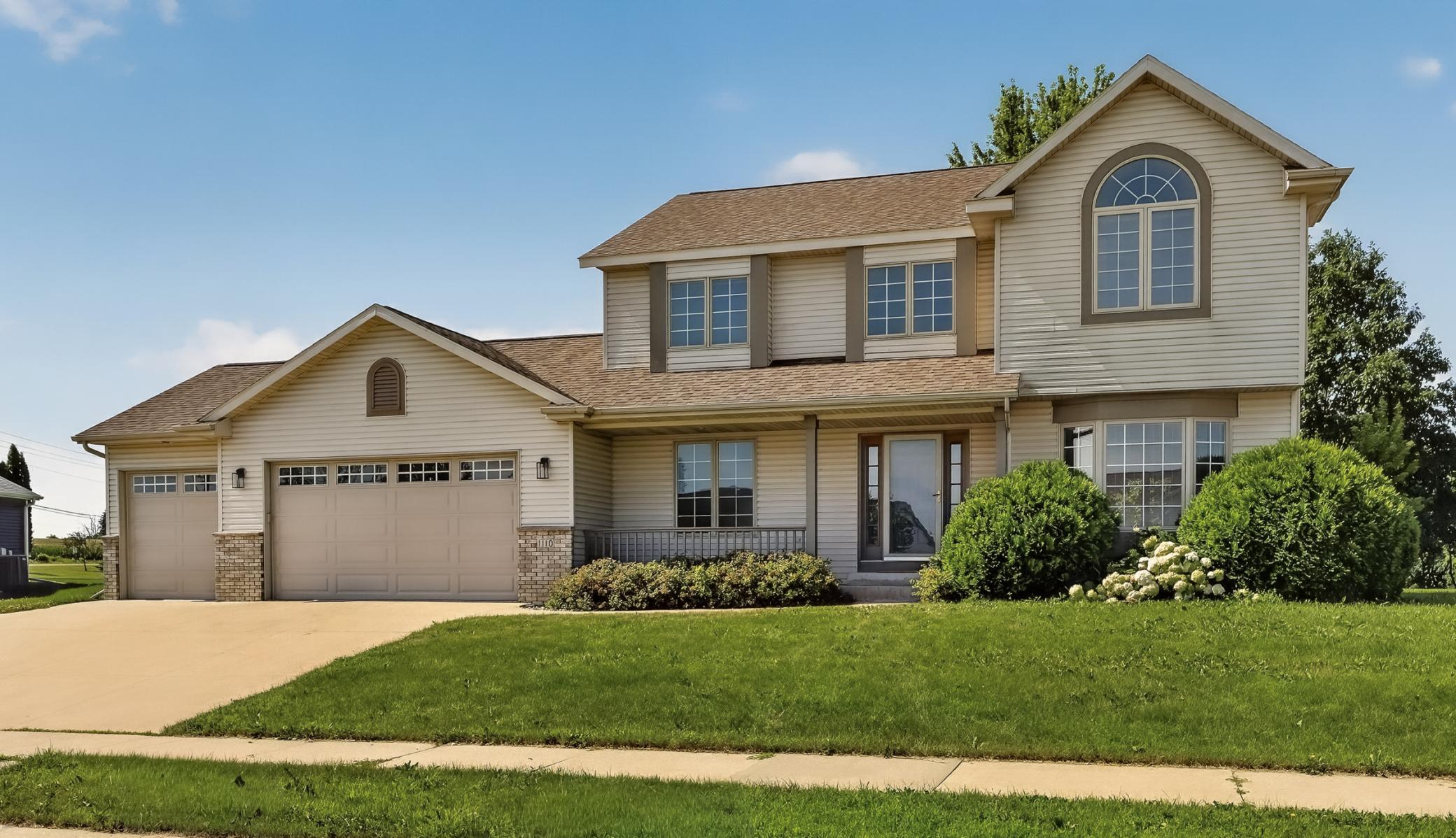 1110 Southern Hills Lane SW — photo