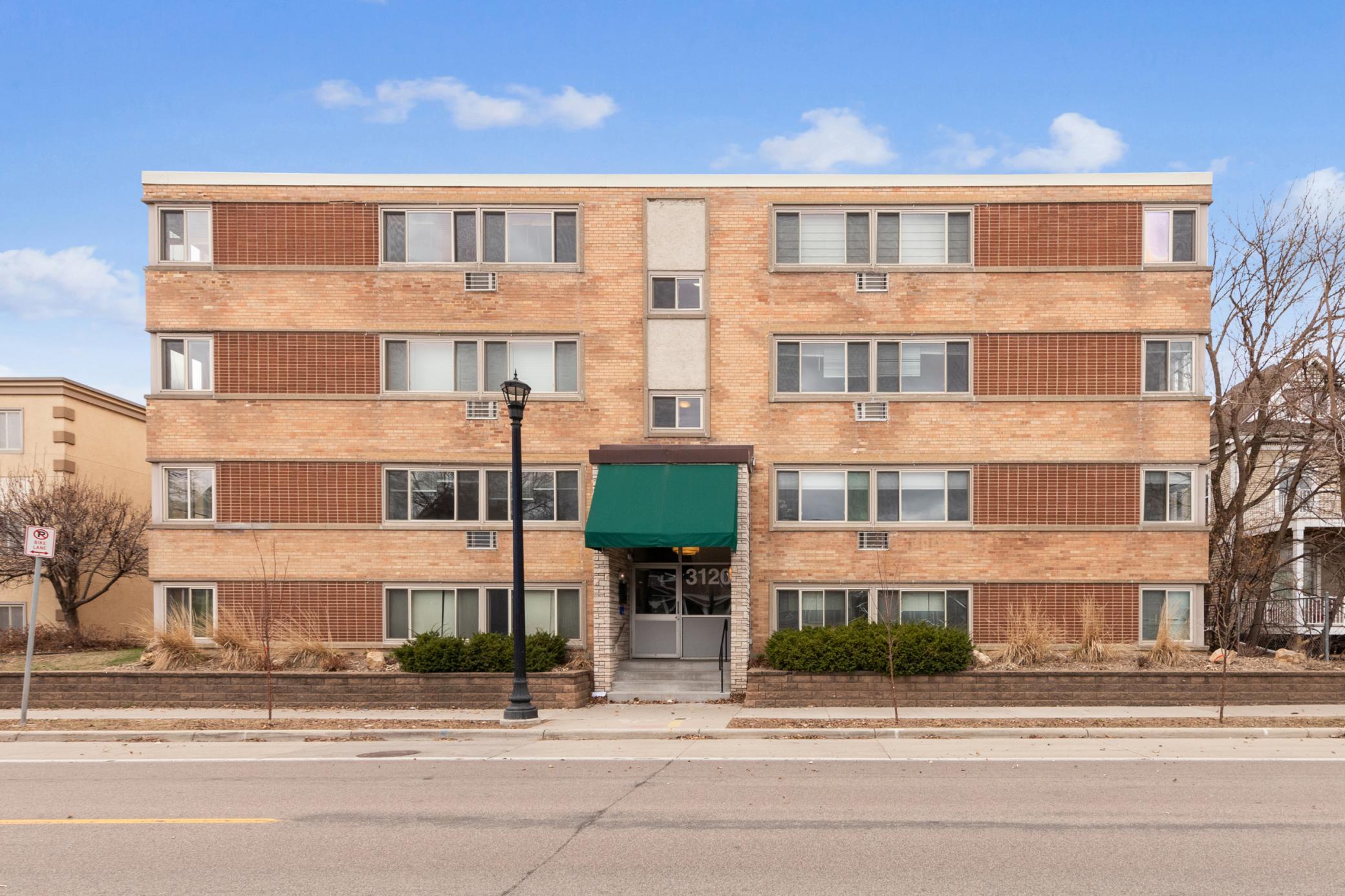 3120 Hennepin Avenue 103 — photo