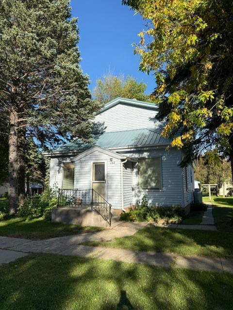102 N Grove Street — photo