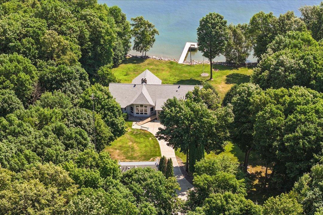 4510 Camper Landing Road NW — photo