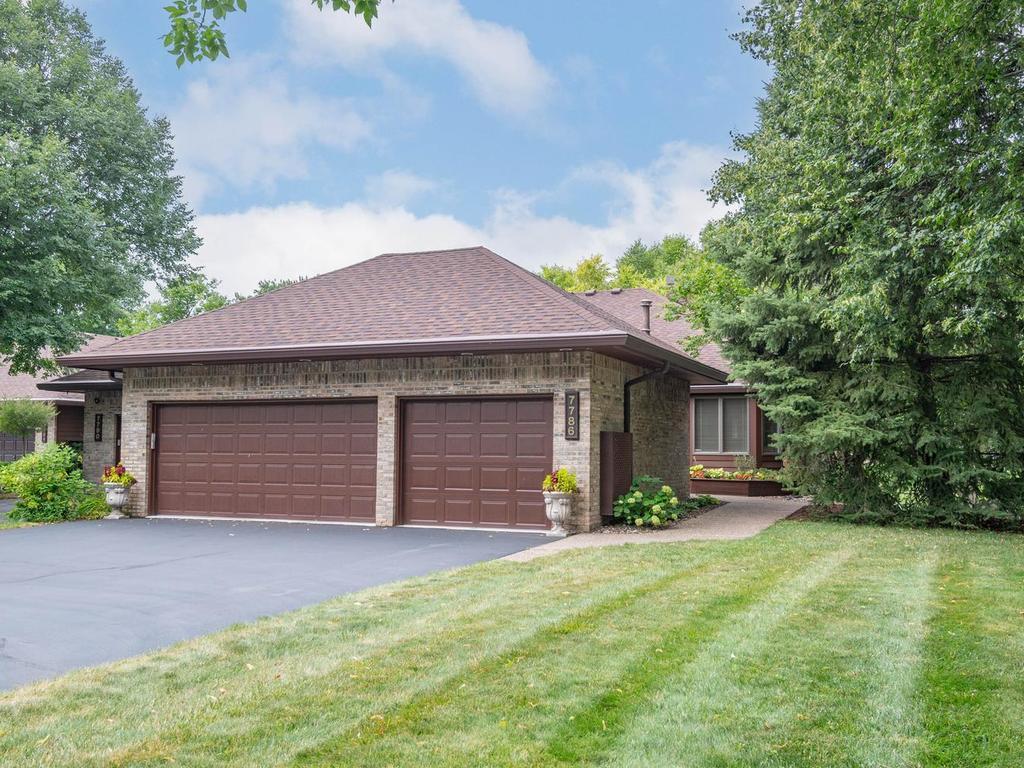 7786 Lochmere Terrace — photo