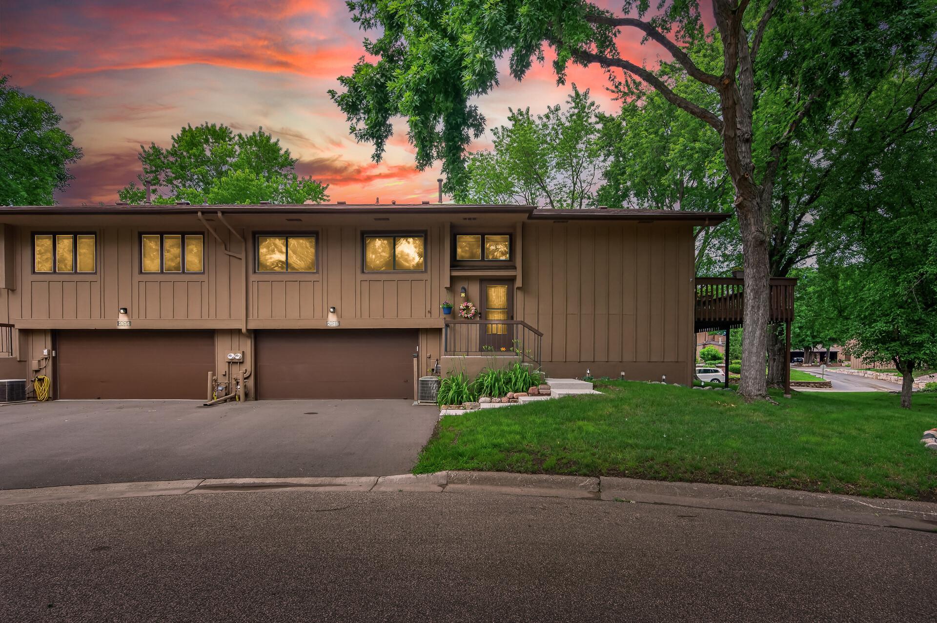 2615 Sumac Court — photo