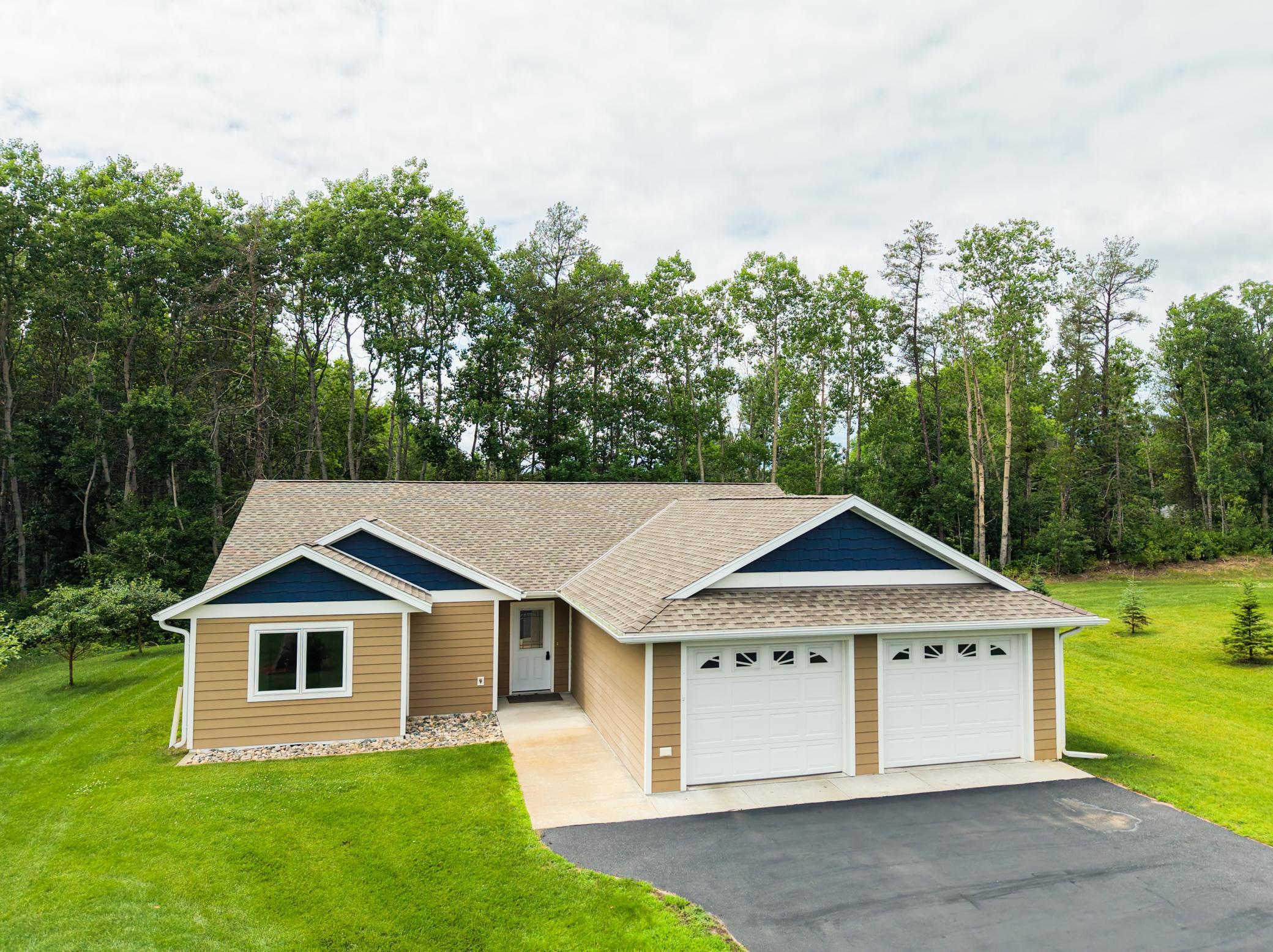725 Cattail Trail SE — photo