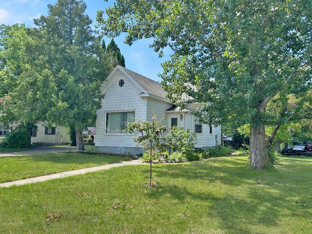 1213 Jefferson Street S — photo