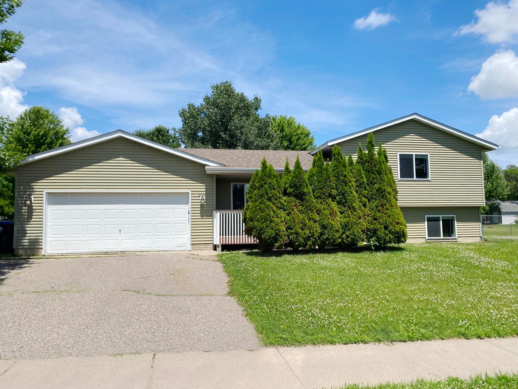 6161 Bakken Street — photo