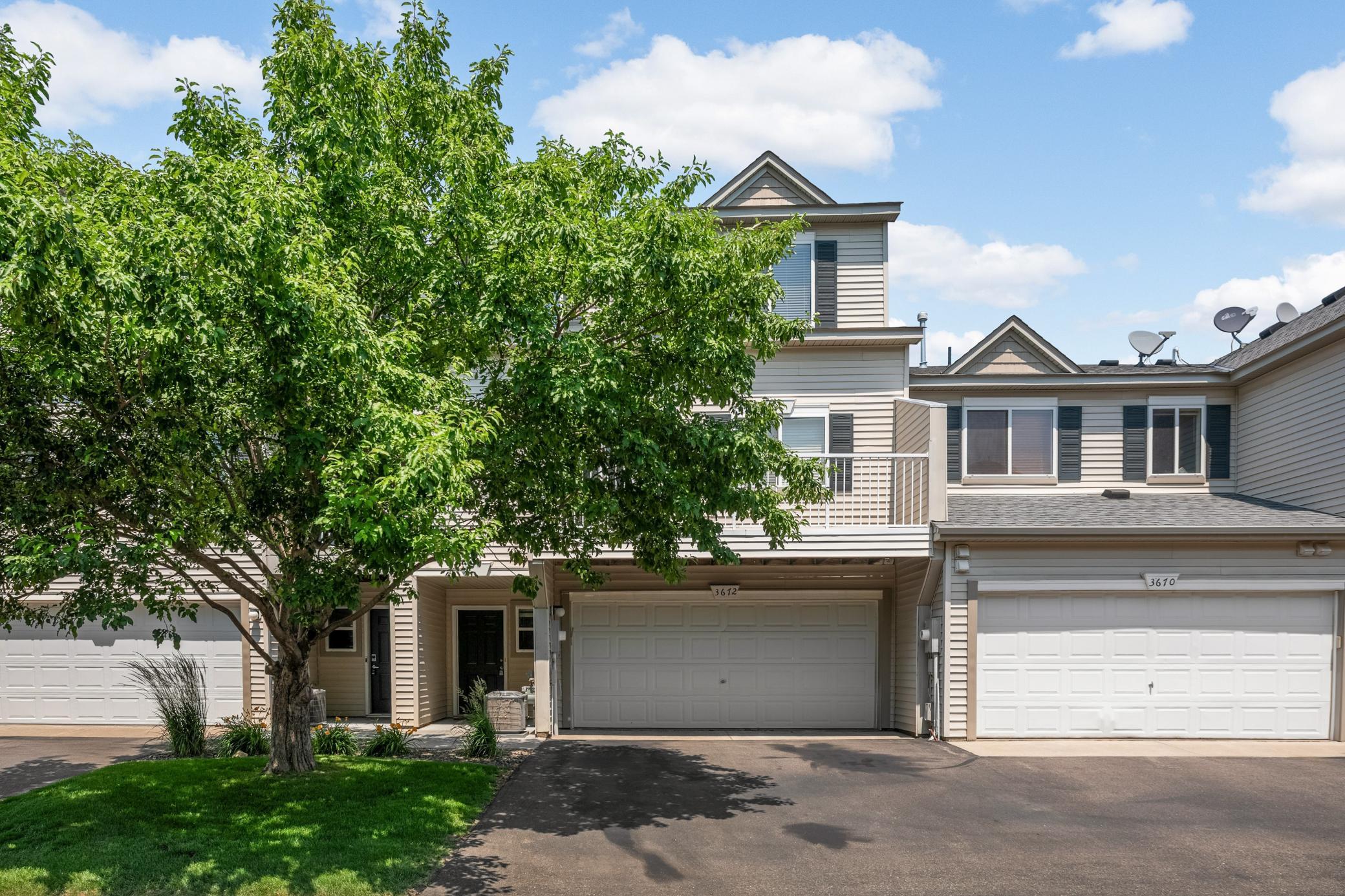3672 Abercrombie Lane — photo