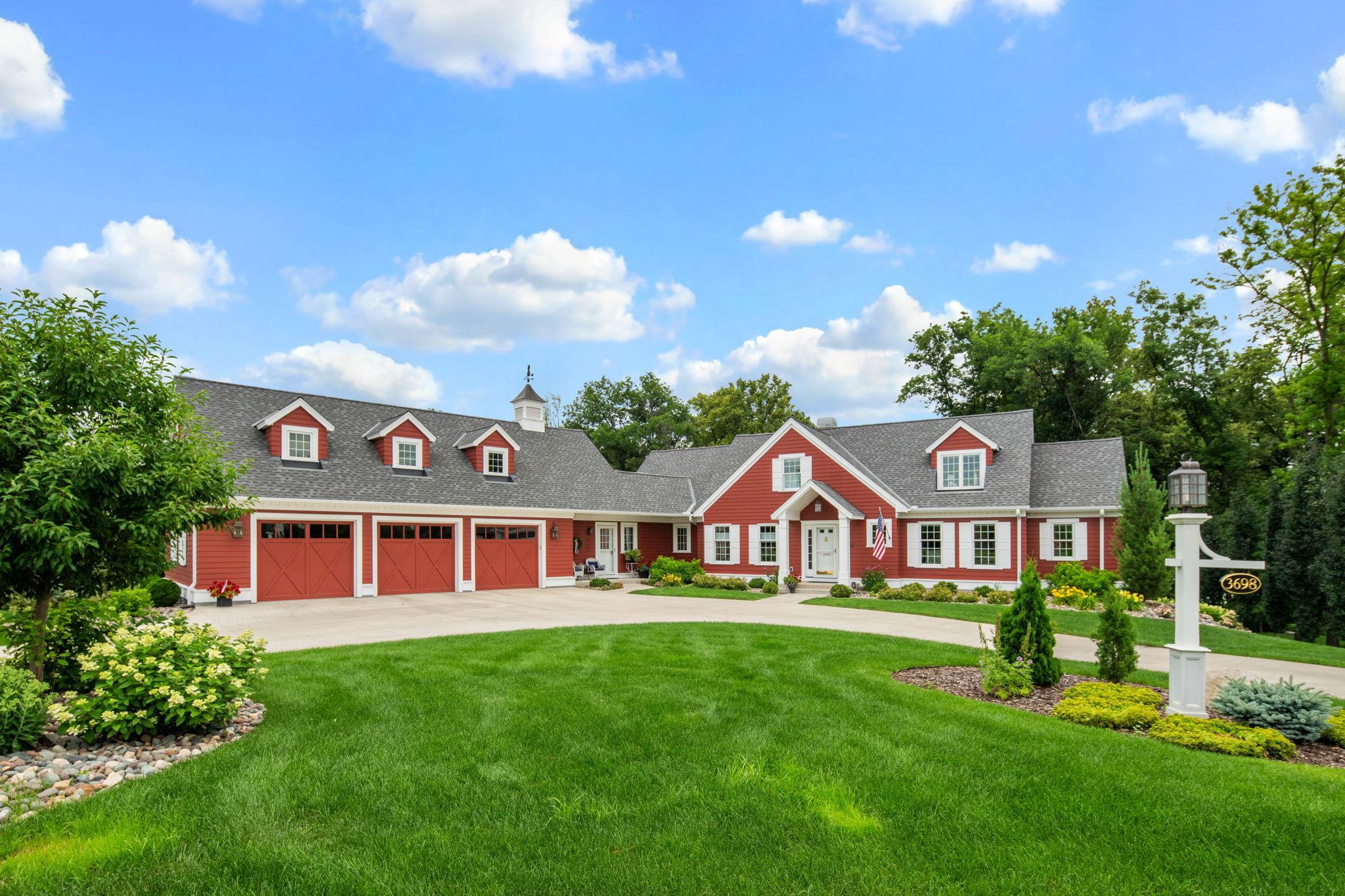 3698 Woodland Cove Parkway — photo