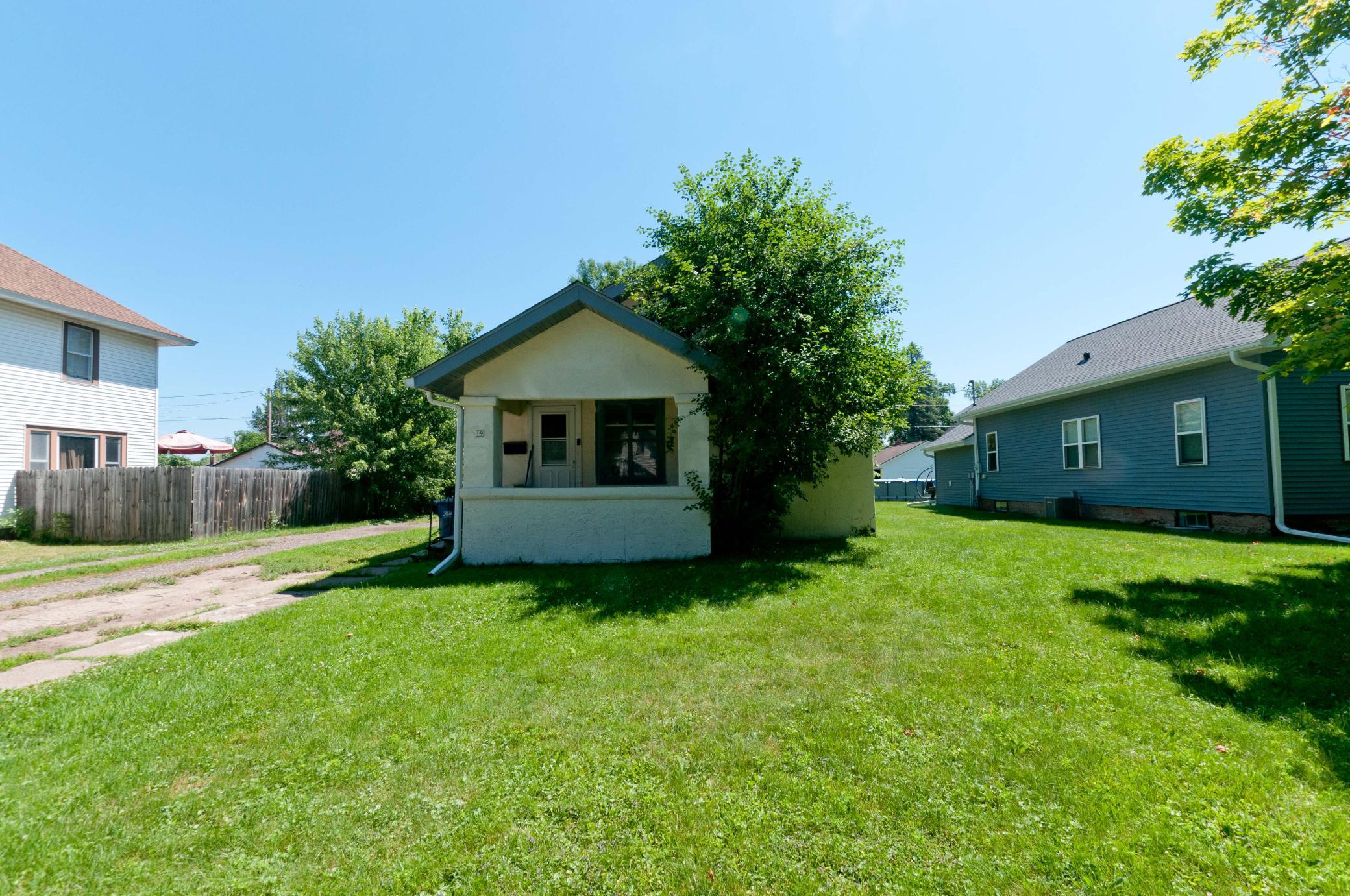 19 Hatten Avenue, Rice Lake, WI 54868 — photo 2