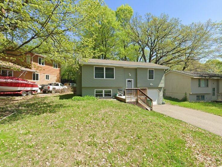 3090 Alexander Lane — photo